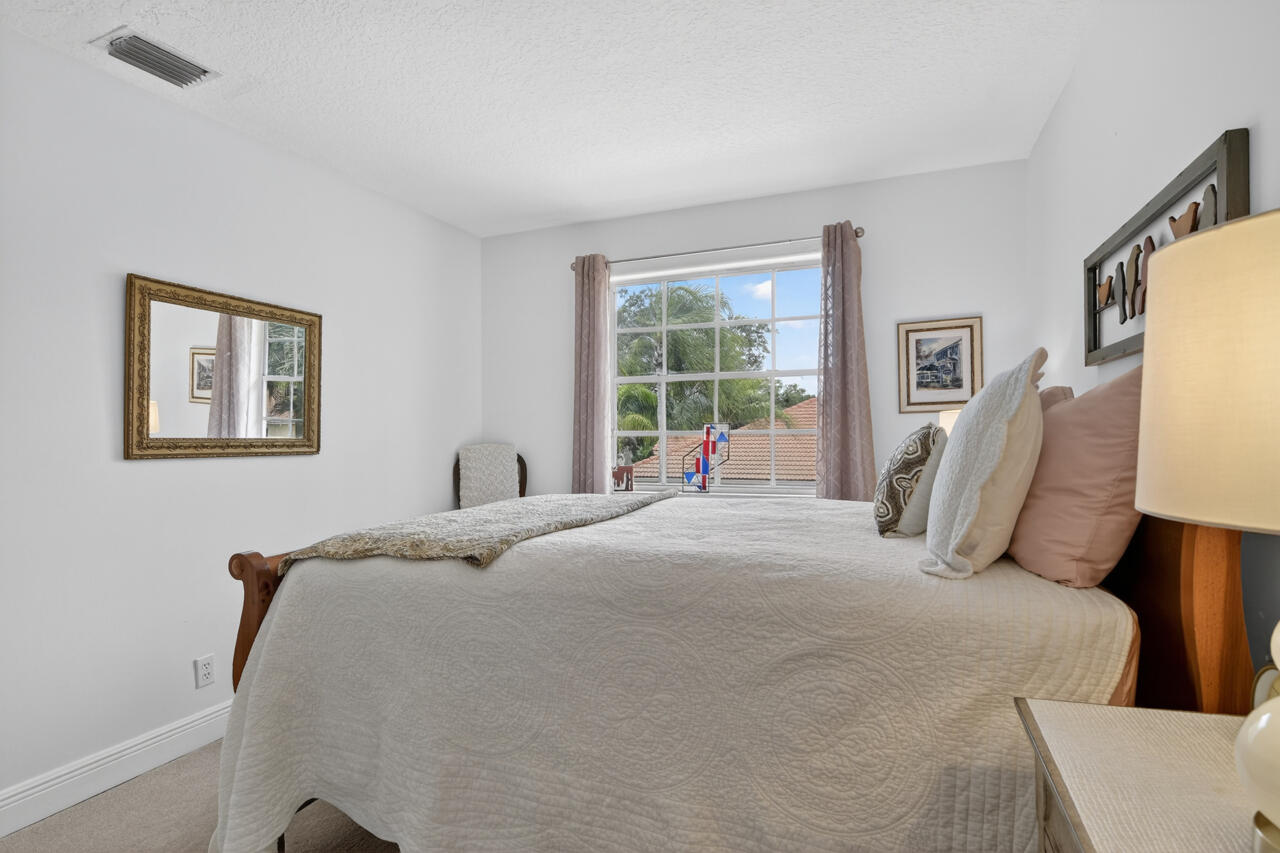 PGA RESORT COMMUNITY OF MONTEREY POINTE - Residential