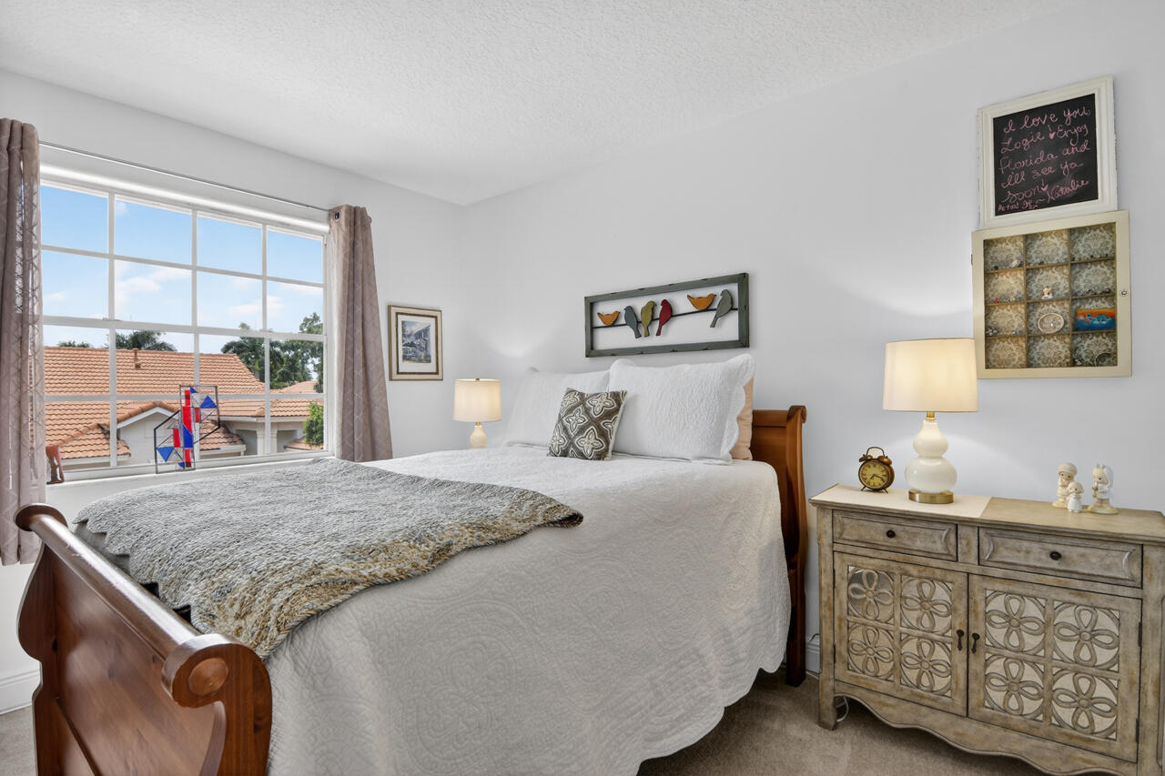 PGA RESORT COMMUNITY OF MONTEREY POINTE - Residential