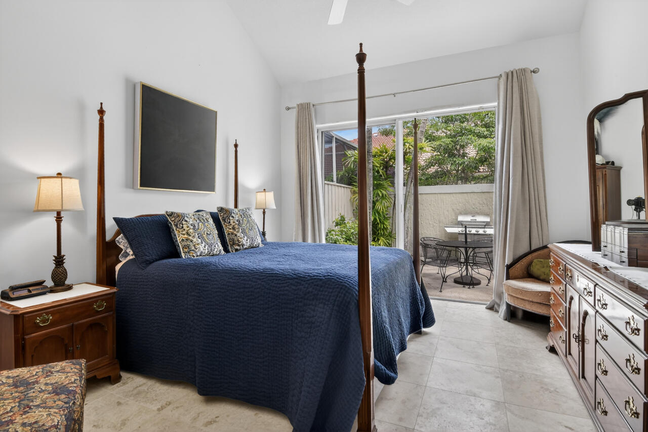 PGA RESORT COMMUNITY OF MONTEREY POINTE - Residential