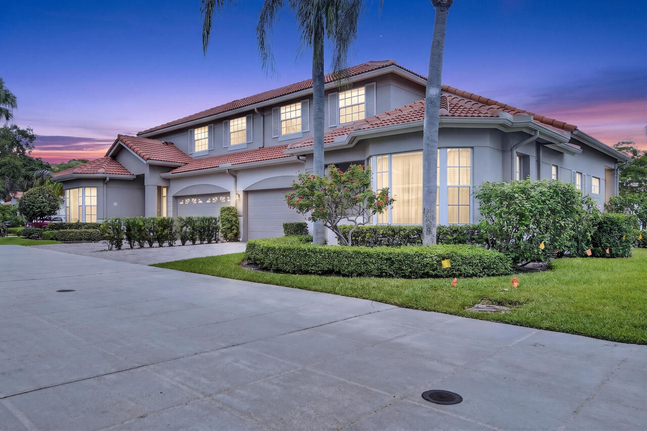 PGA RESORT COMMUNITY OF MONTEREY POINTE - Residential