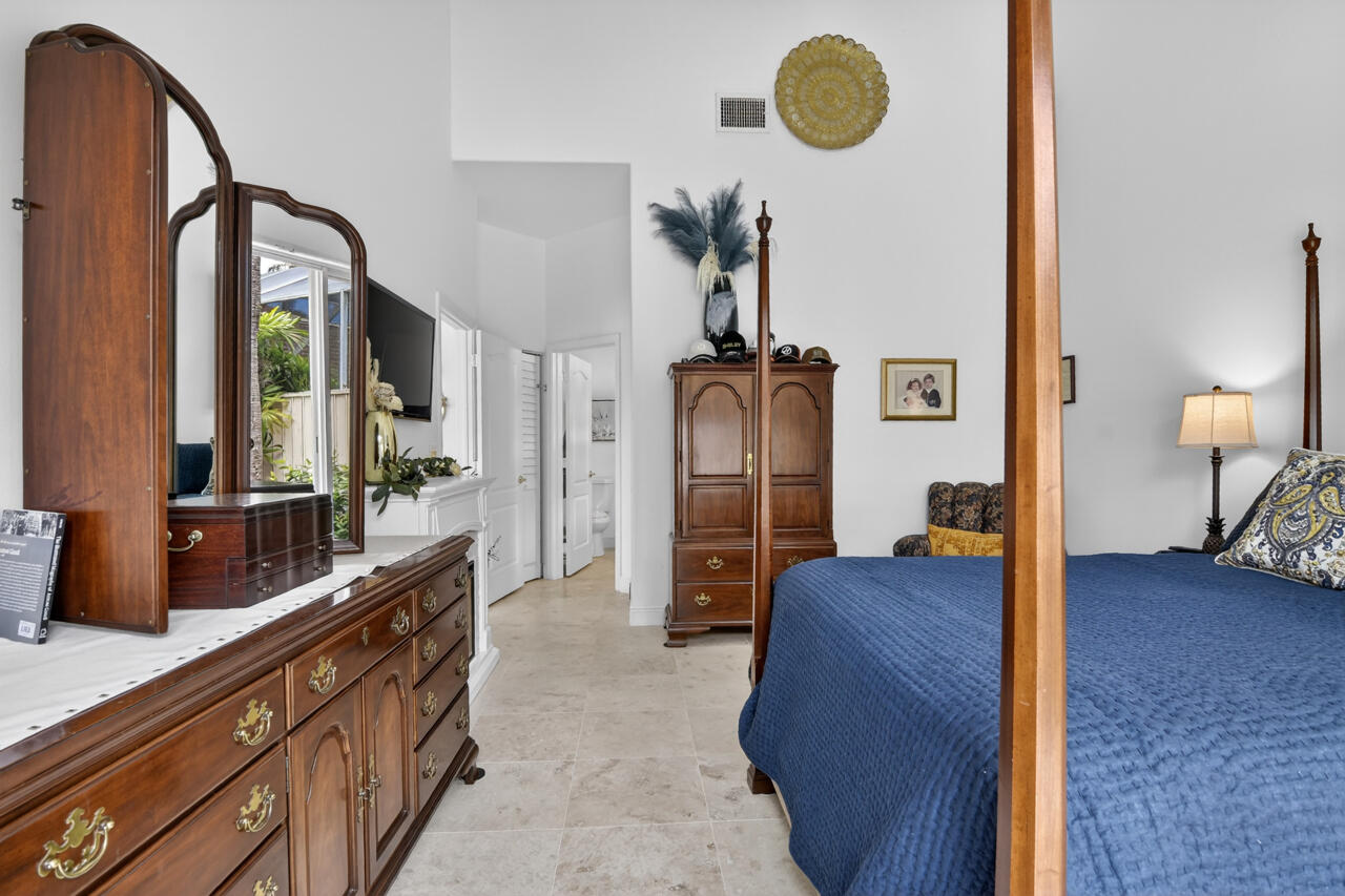 PGA RESORT COMMUNITY OF MONTEREY POINTE - Residential