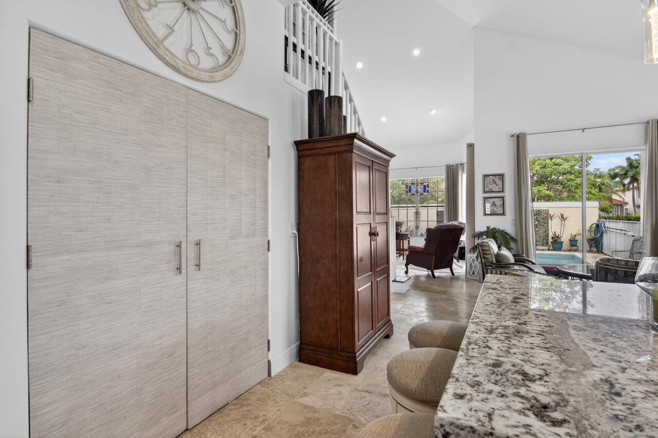 PGA RESORT COMMUNITY OF MONTEREY POINTE - Residential
