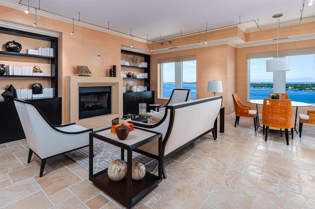 One Watermark Place - Residential