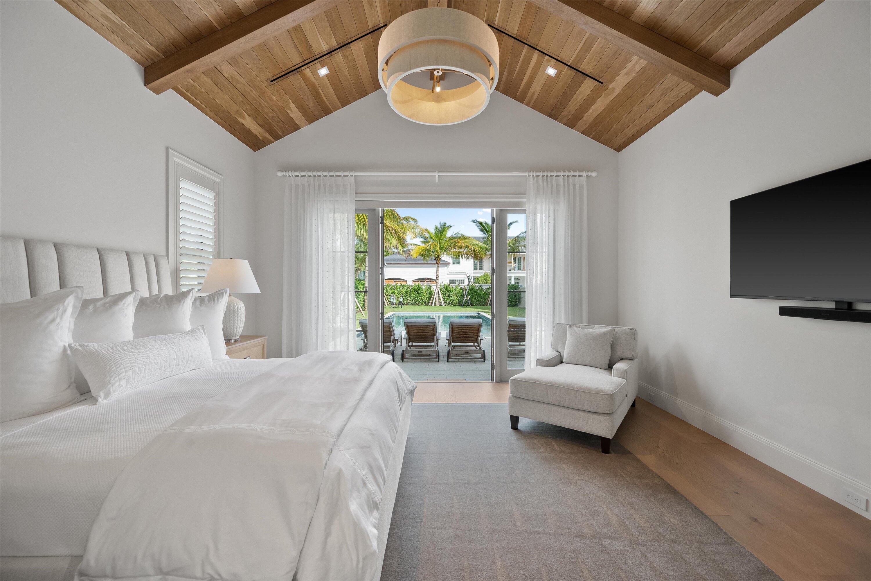 MIRAMAR SHORES IN - Residential