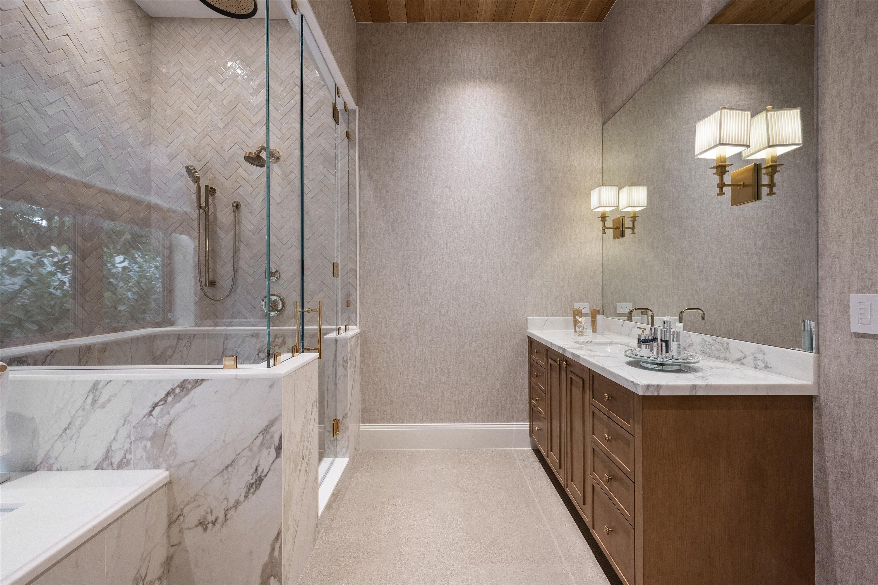 MIRAMAR SHORES IN - Residential
