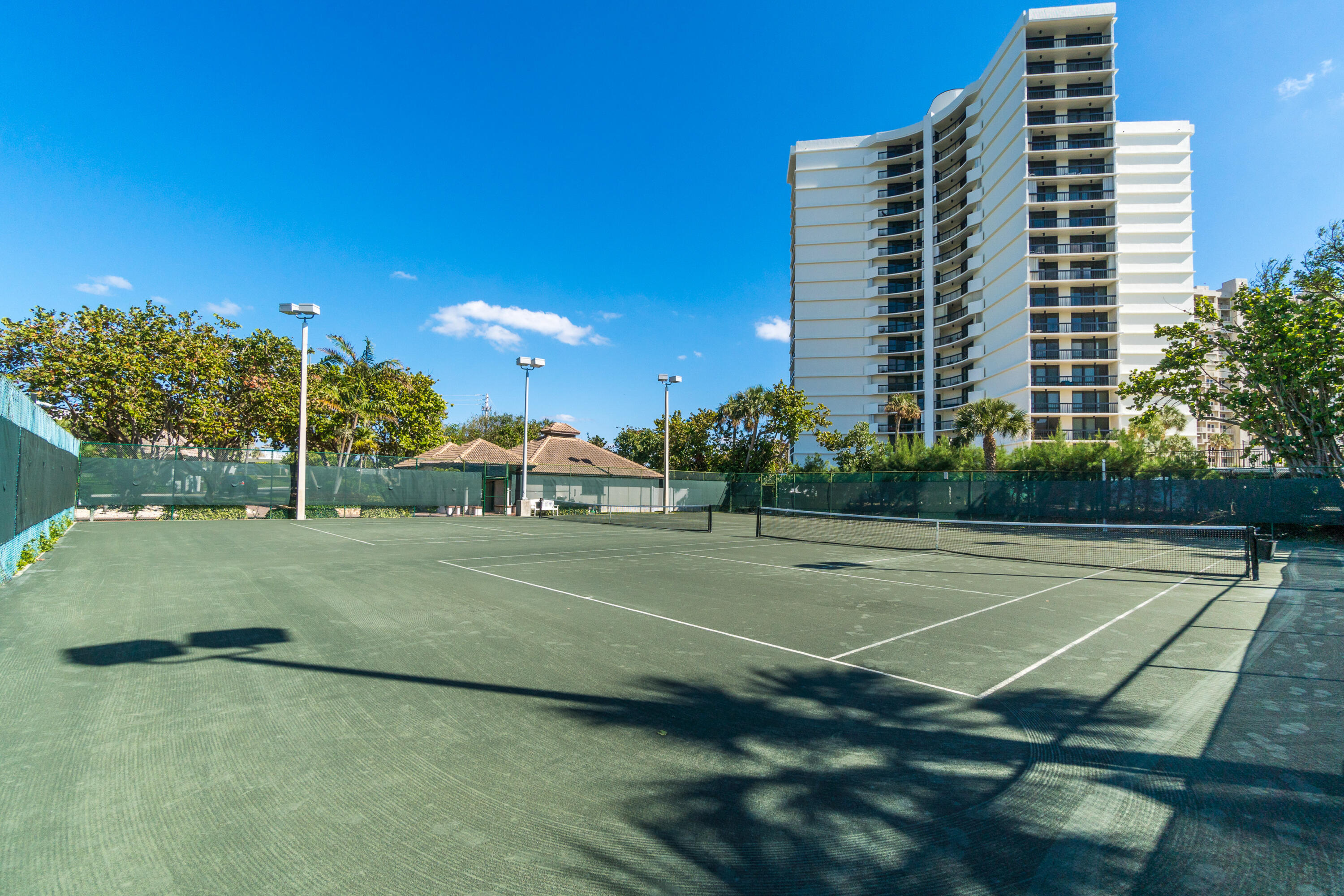 BRAEMAR ISLE CONDO - Residential