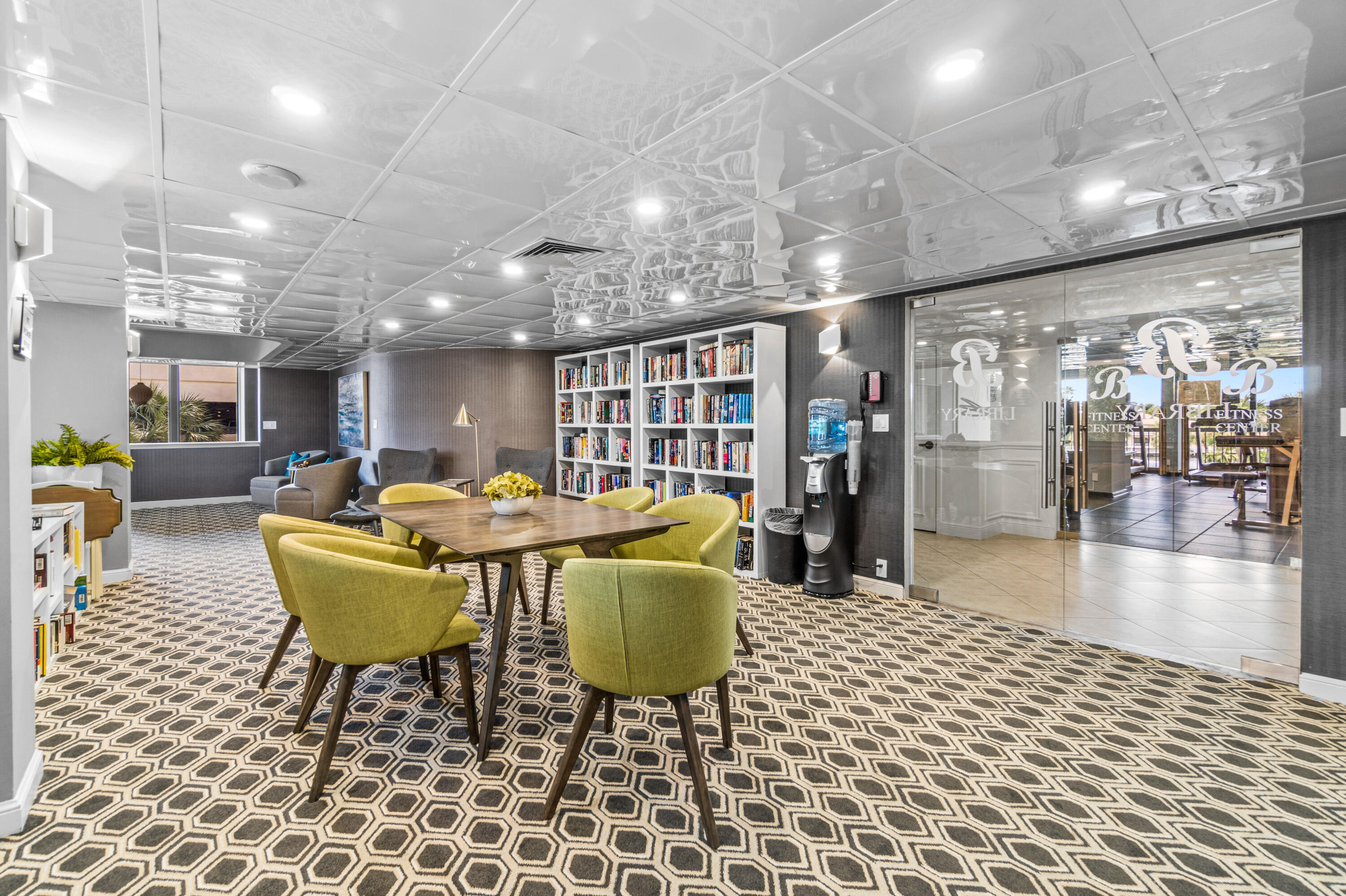 BRAEMAR ISLE CONDO - Residential