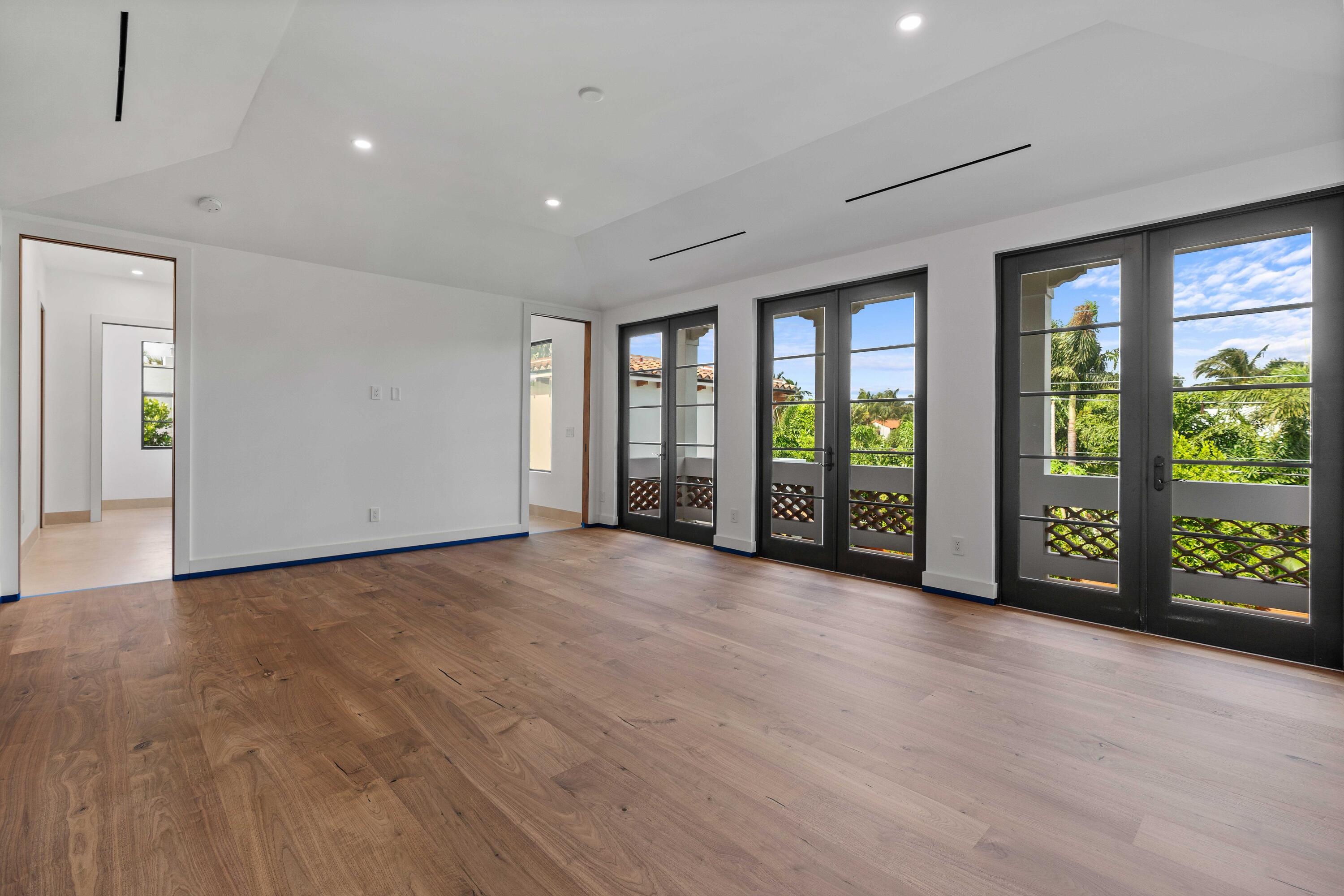 PERSHING PARK LAKE ADD - Residential