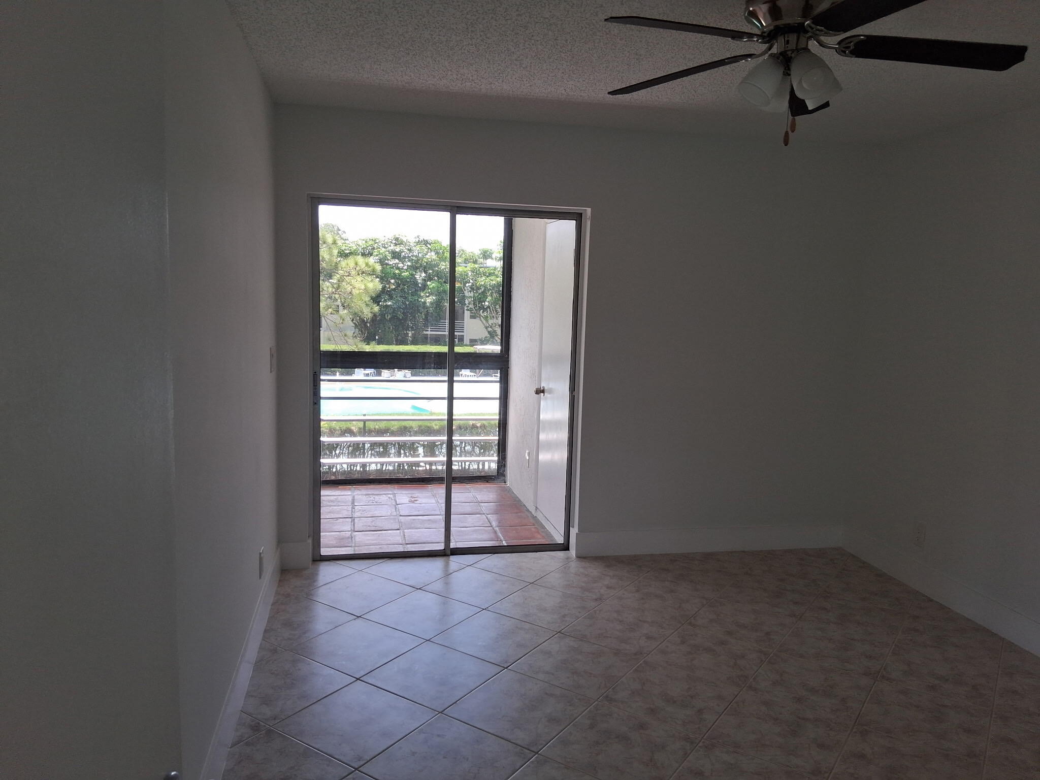 VILLAGE GREEN 4 CONDO - Residential Lease