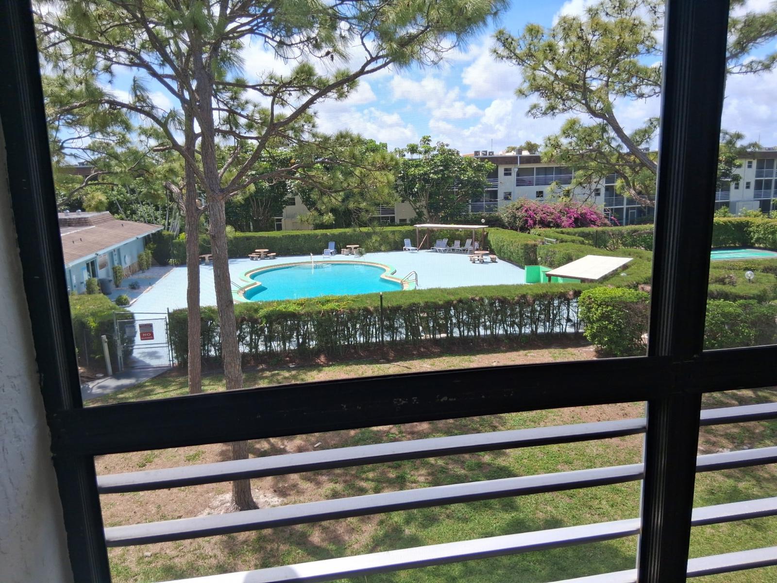 VILLAGE GREEN 4 CONDO - Residential Lease