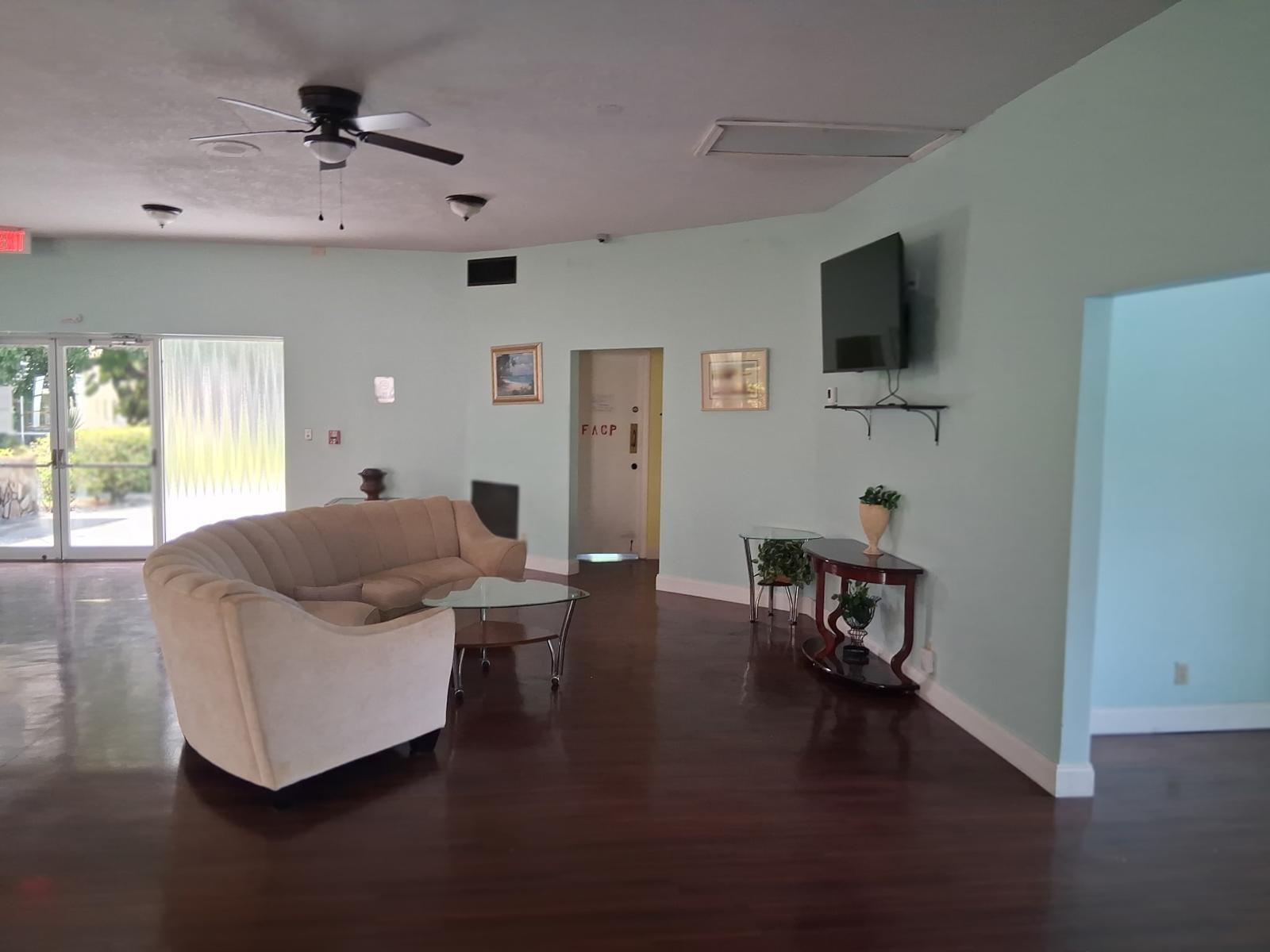 VILLAGE GREEN 4 CONDO - Residential Lease