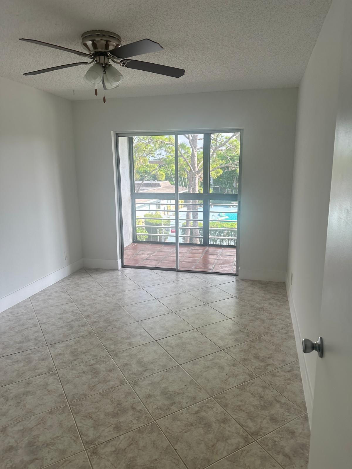 VILLAGE GREEN 4 CONDO - Residential Lease