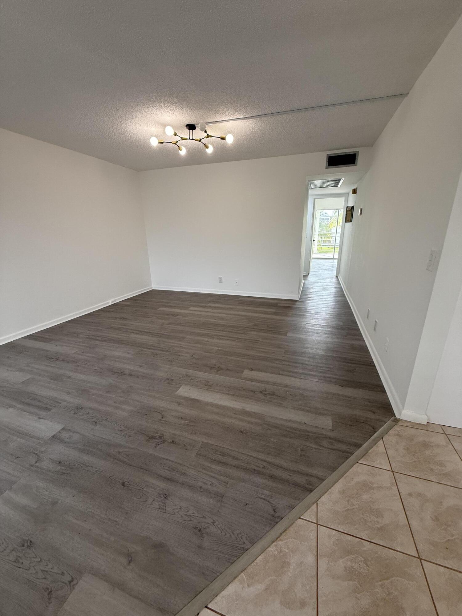 YARMOUTH AT CENTURY VILLAGE CONDO - Residential