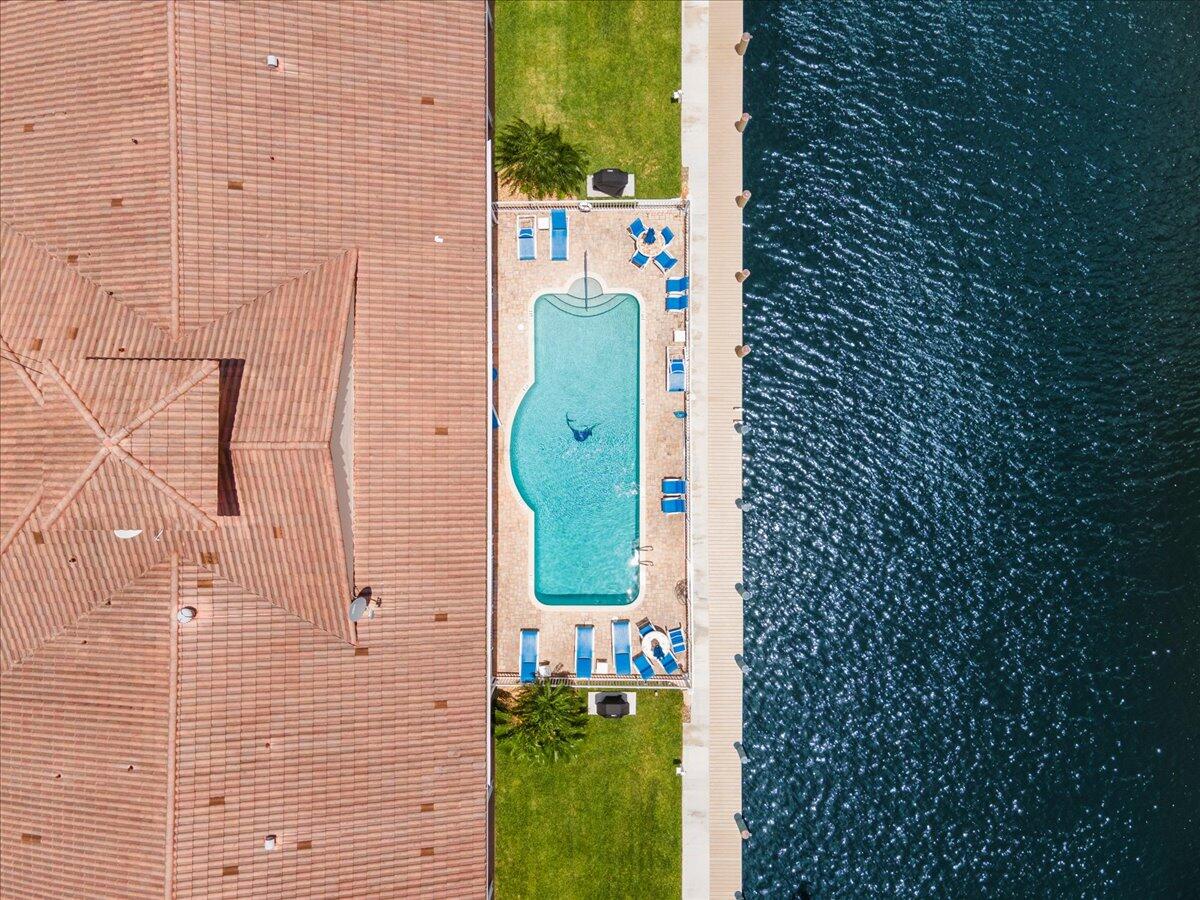 VILLA SORRENTO CO-OP - Residential