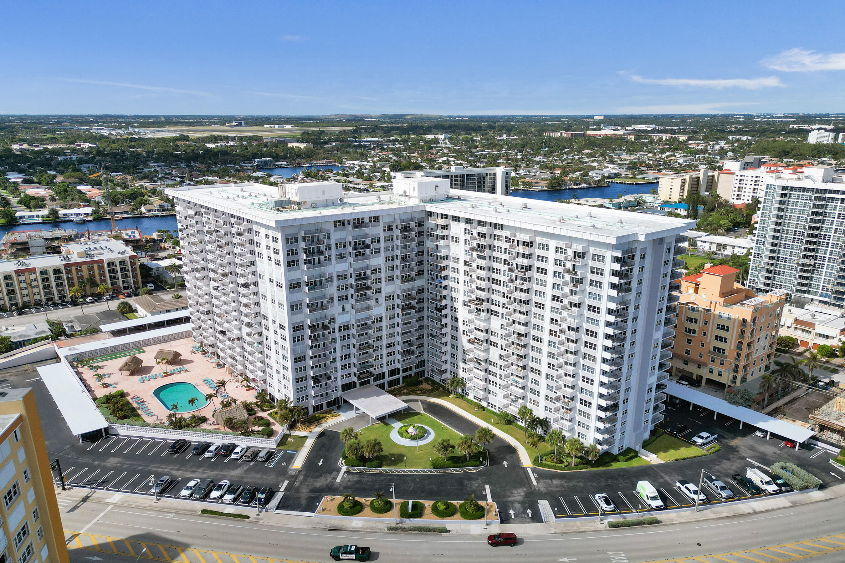 PARLIAMENT HOUSE CONDO - Residential