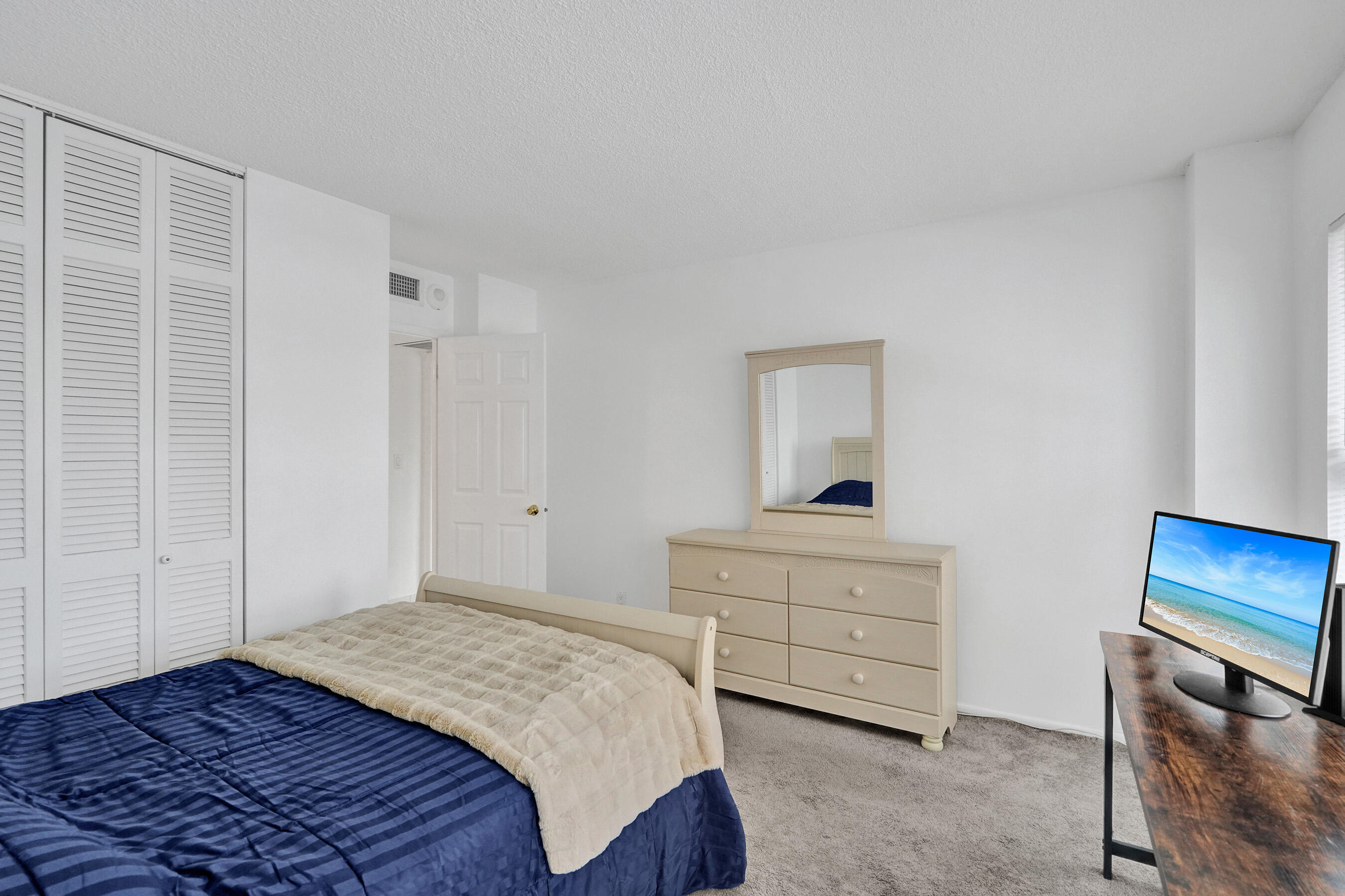 PARLIAMENT HOUSE CONDO - Residential