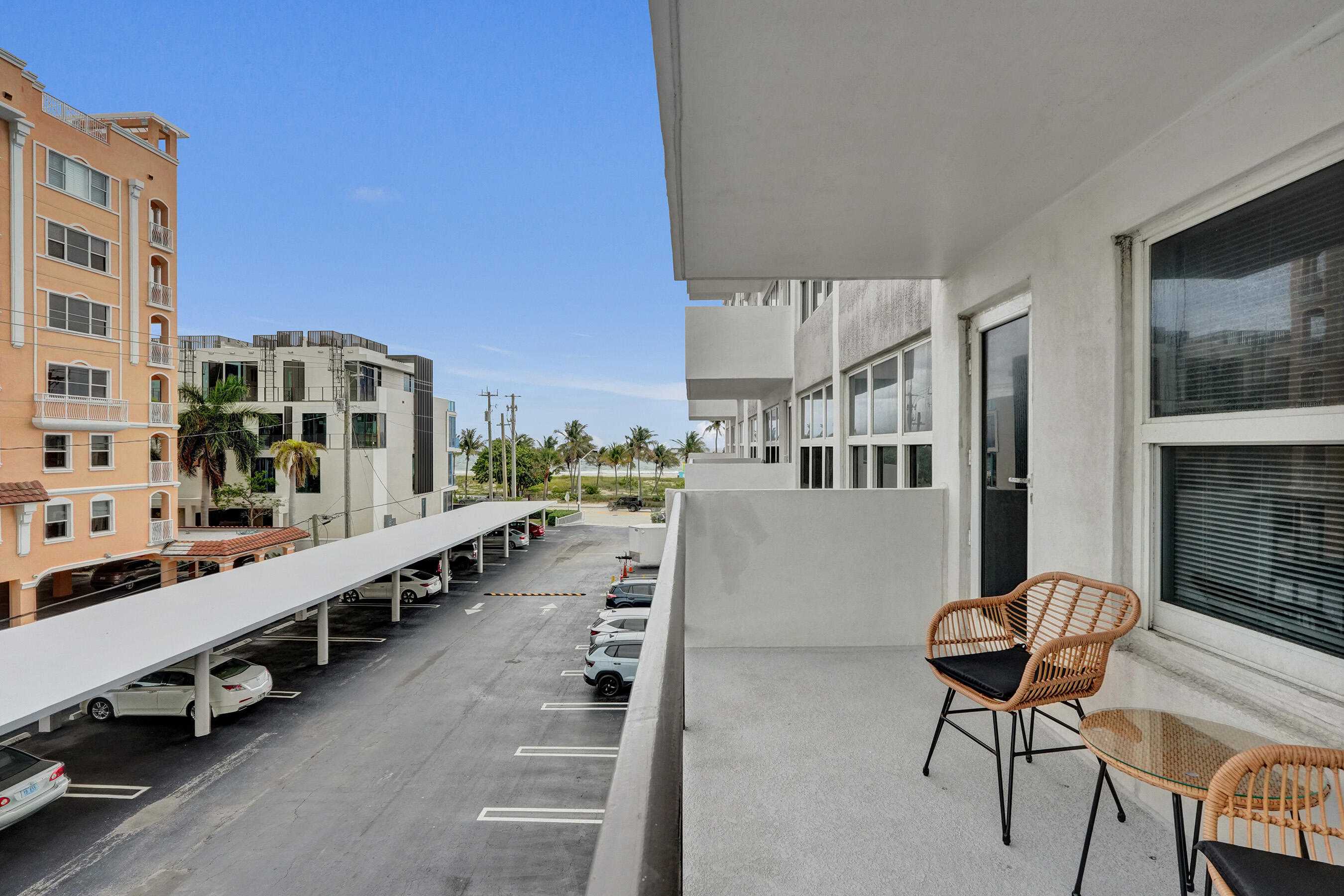 PARLIAMENT HOUSE CONDO - Residential