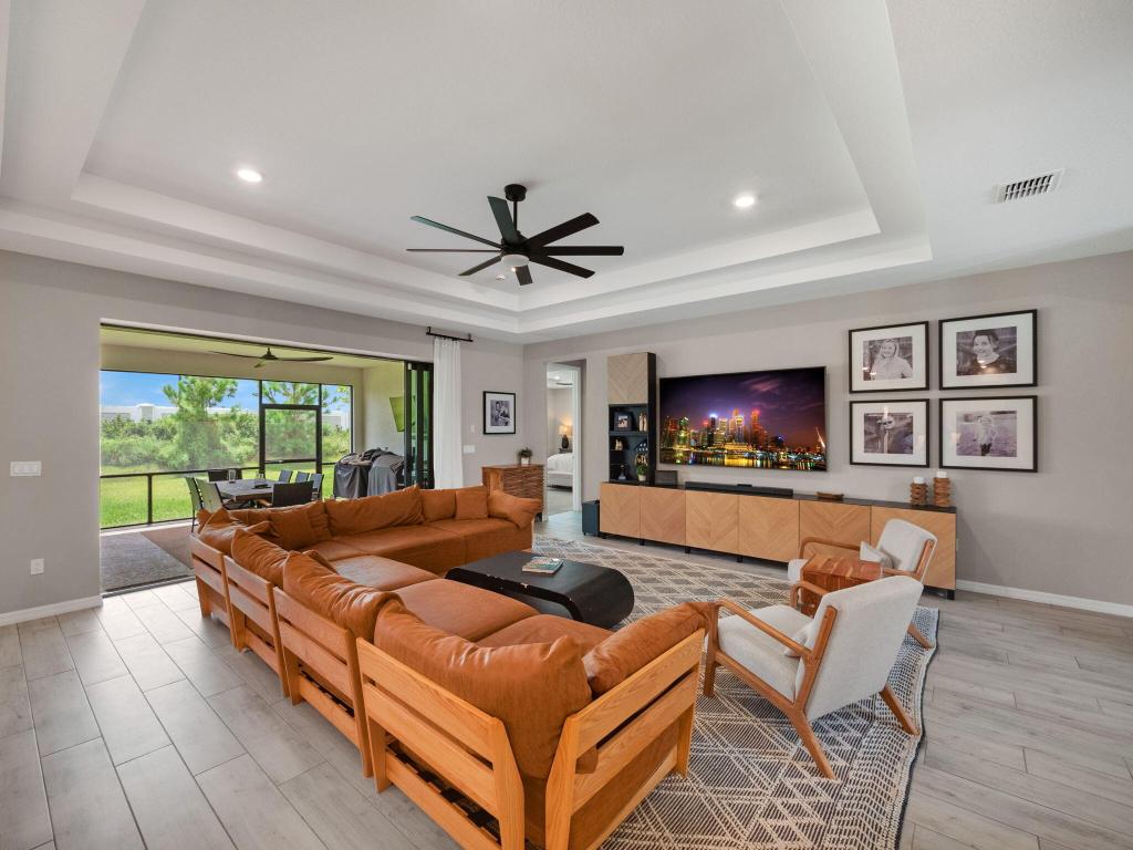 ESPLANADE AT TRADITION ESTATE LOTS - Residential
