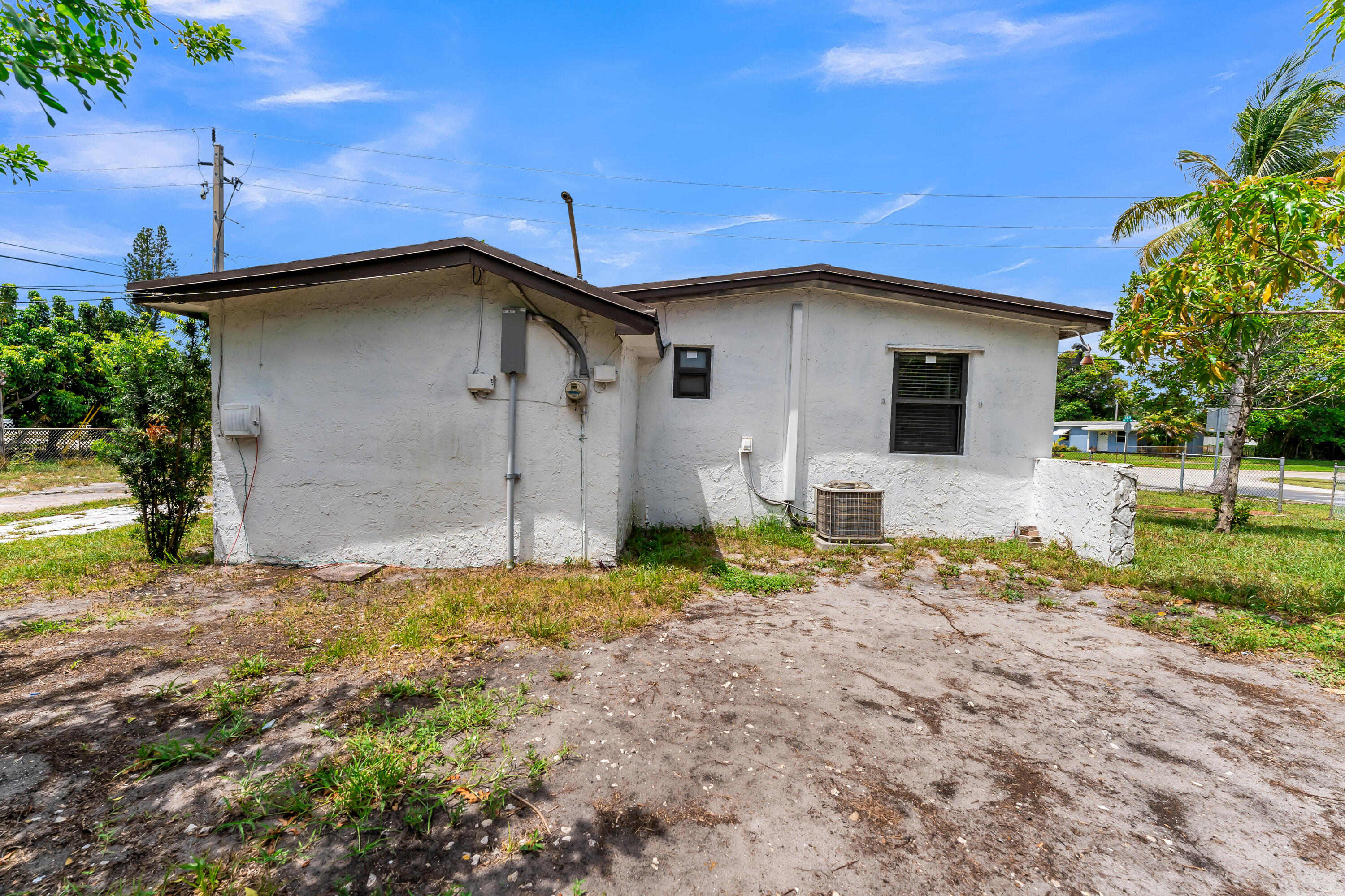 POMPANO BEACH HIGHLANDS - Residential