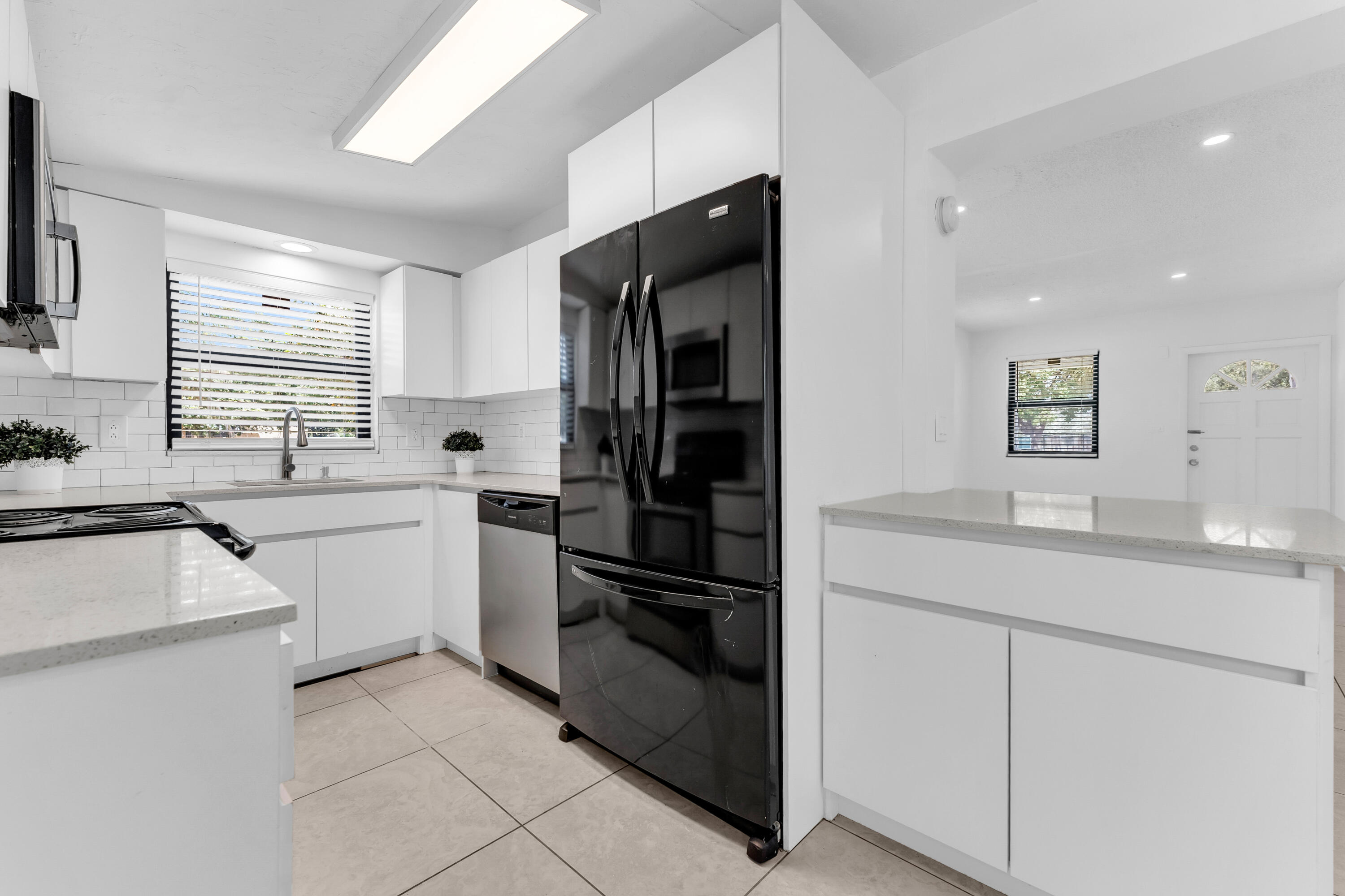 POMPANO BEACH HIGHLANDS - Residential