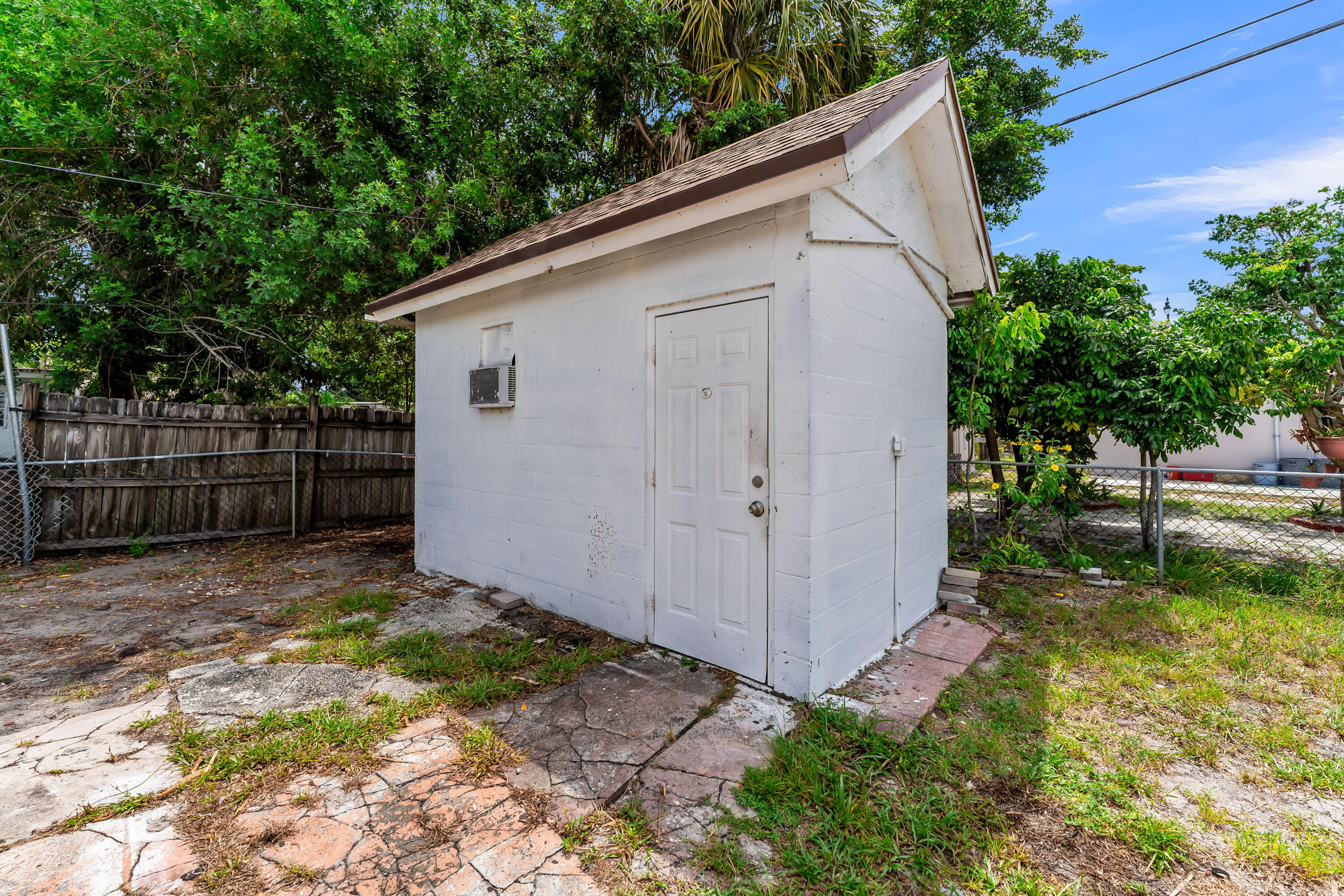 POMPANO BEACH HIGHLANDS - Residential