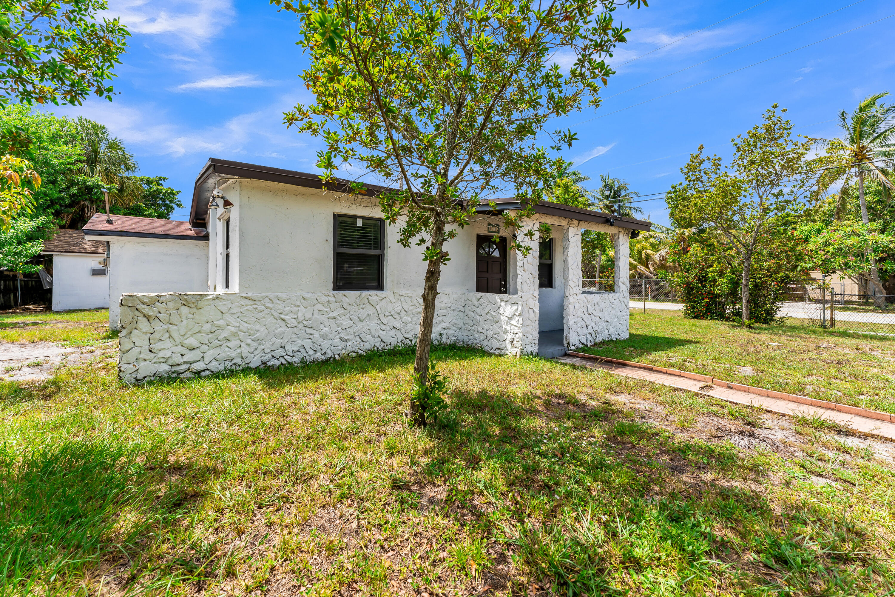 POMPANO BEACH HIGHLANDS - Residential
