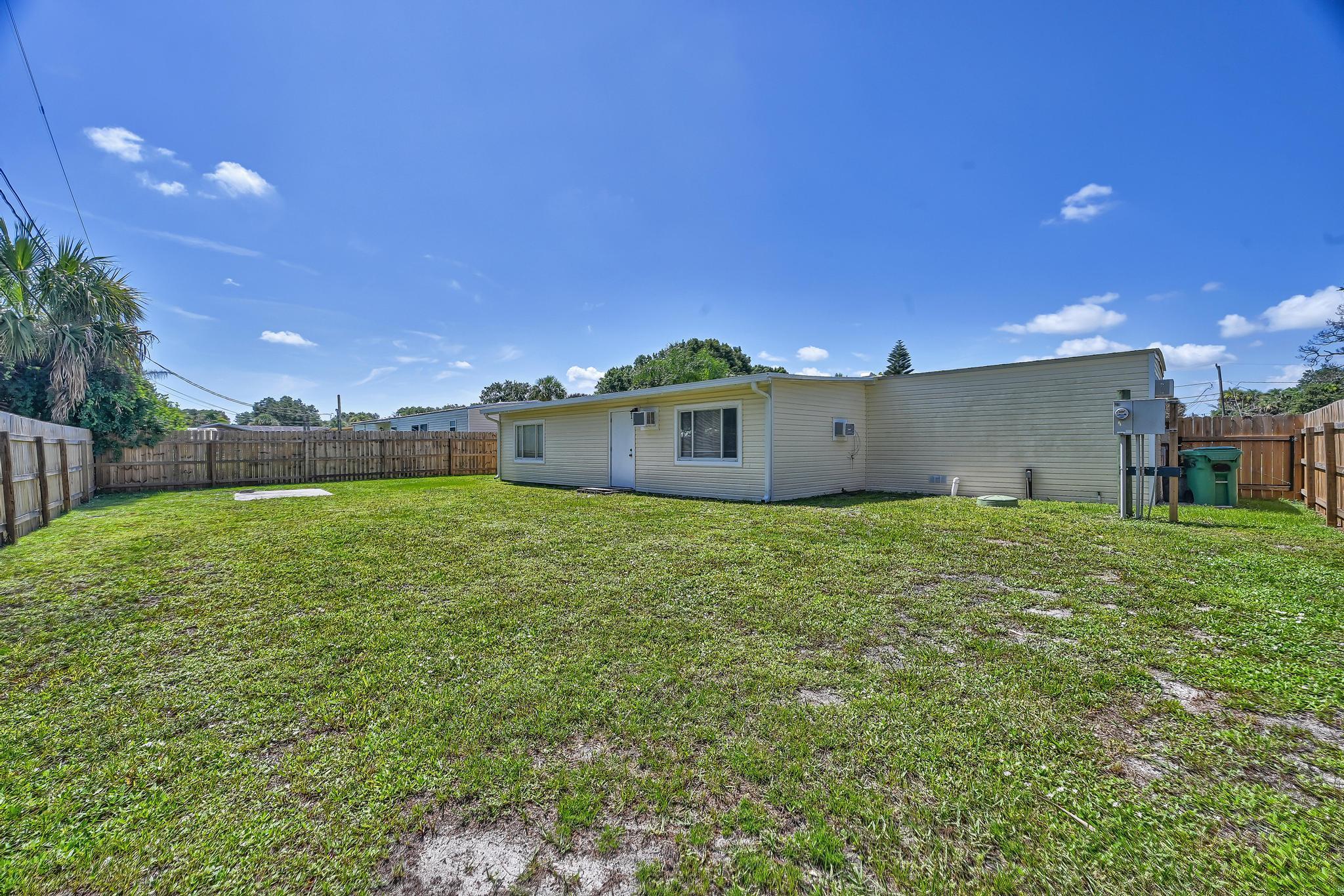 GREEN ACRES UNIT 3 - Residential