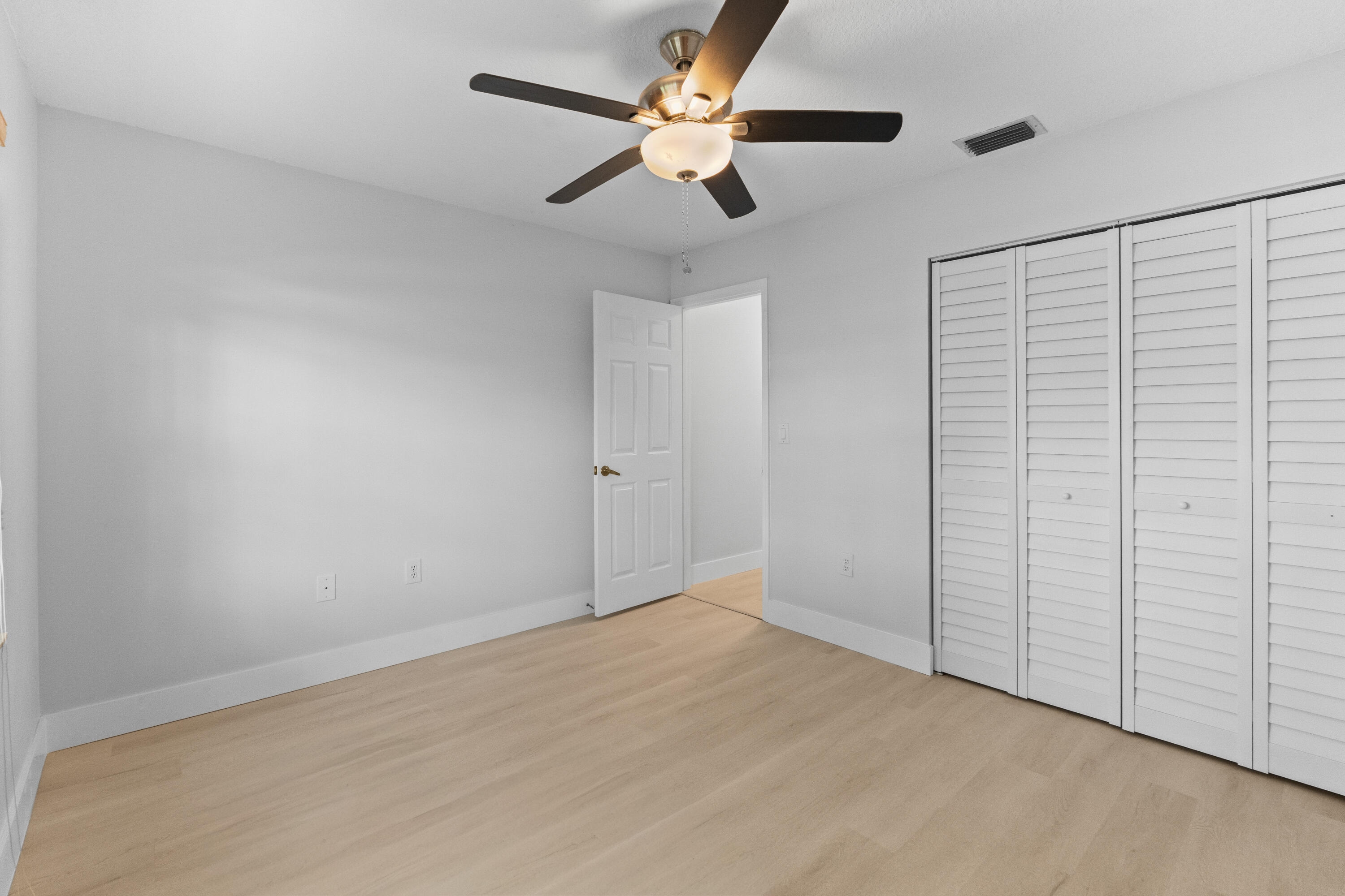 SAWGRASS PLANTATION - Residential