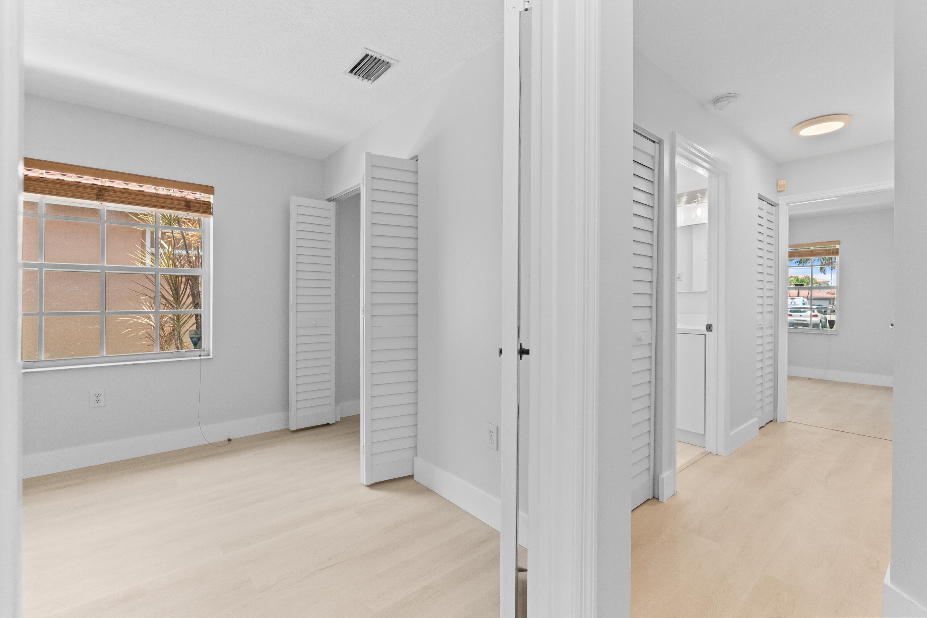 SAWGRASS PLANTATION - Residential