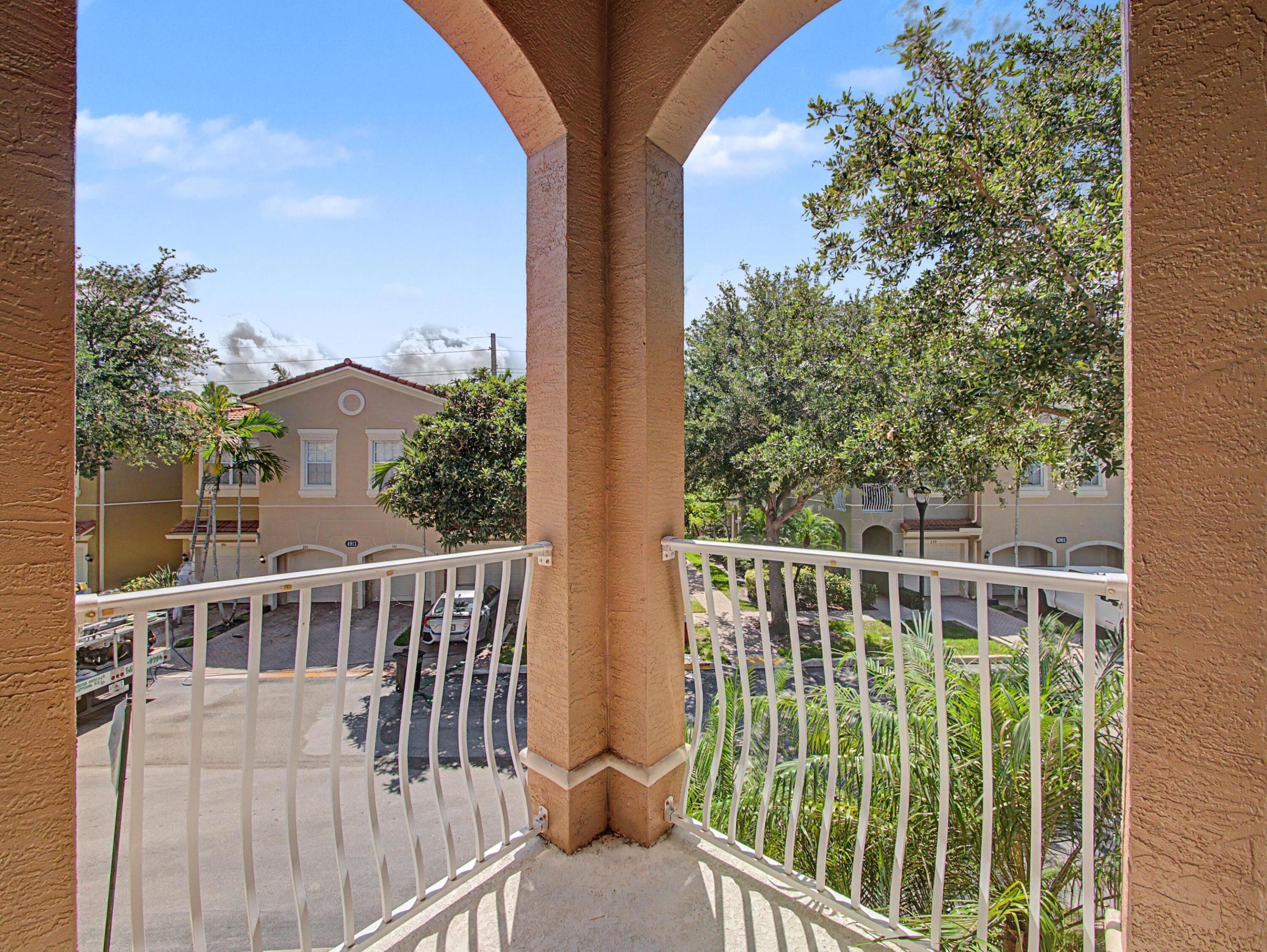 LEGENDS AT THE GARDENS CONDO - Residential