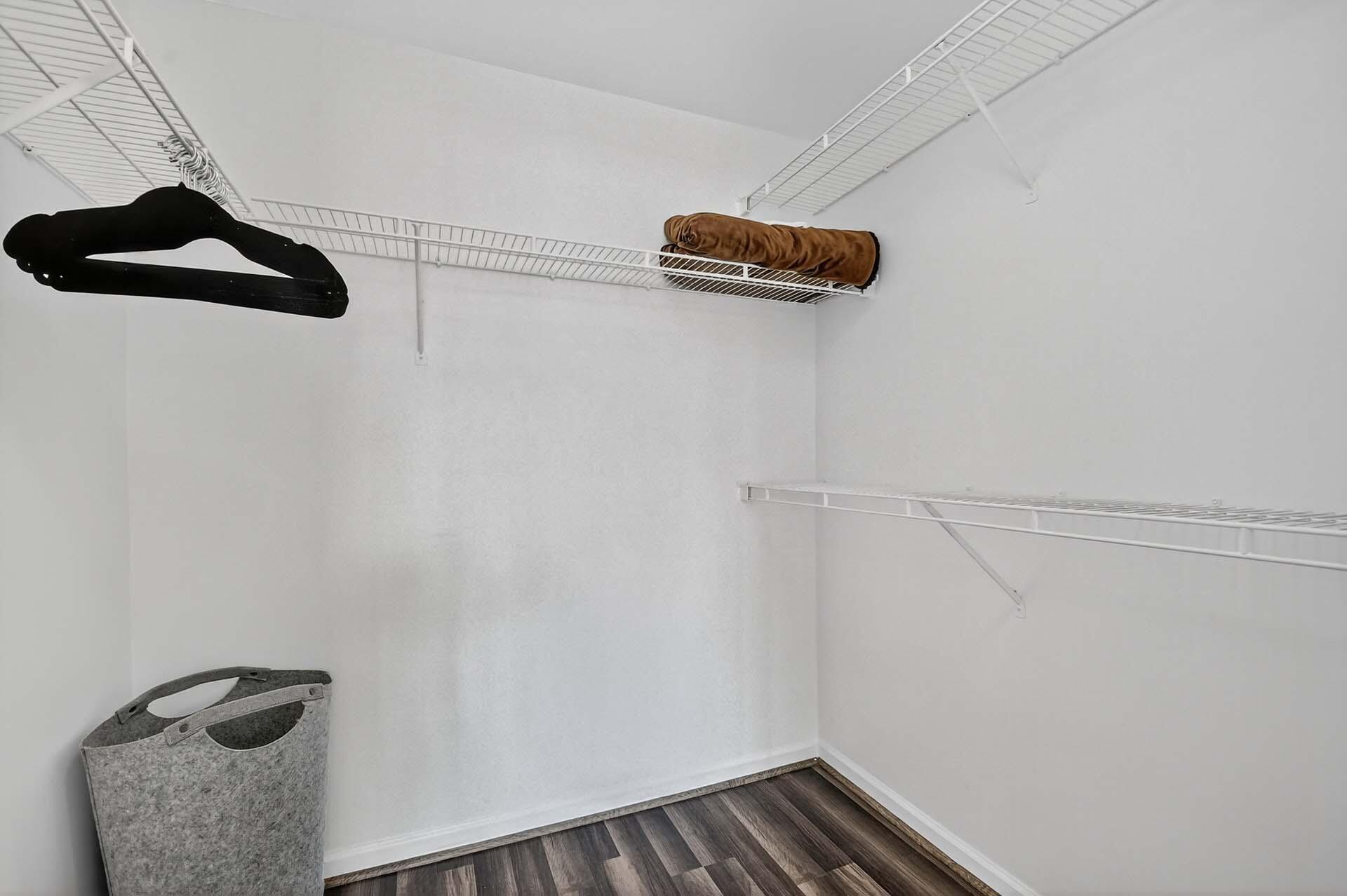 ST ANDREWS AT POLO CLUB CONDO - Residential Lease
