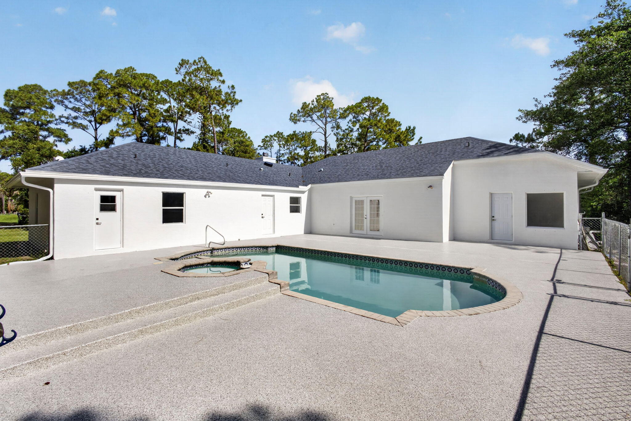 Royal Palm Bch Acreage Sec 25 - Residential