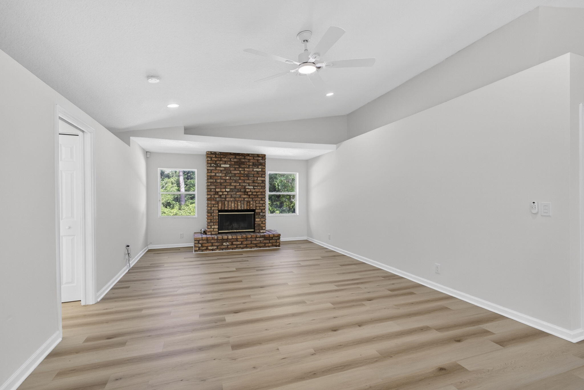 Royal Palm Bch Acreage Sec 25 - Residential