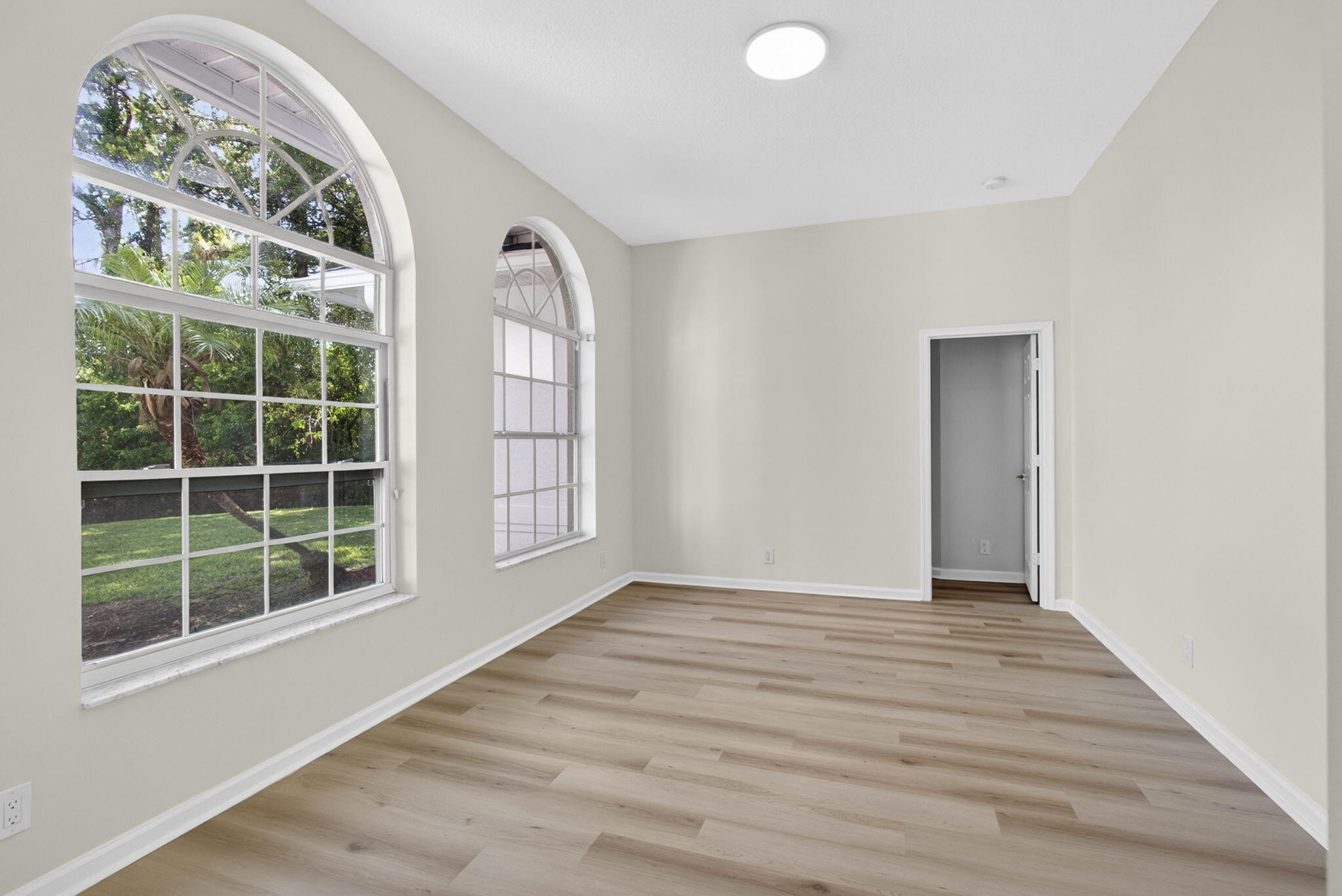 Royal Palm Bch Acreage Sec 25 - Residential