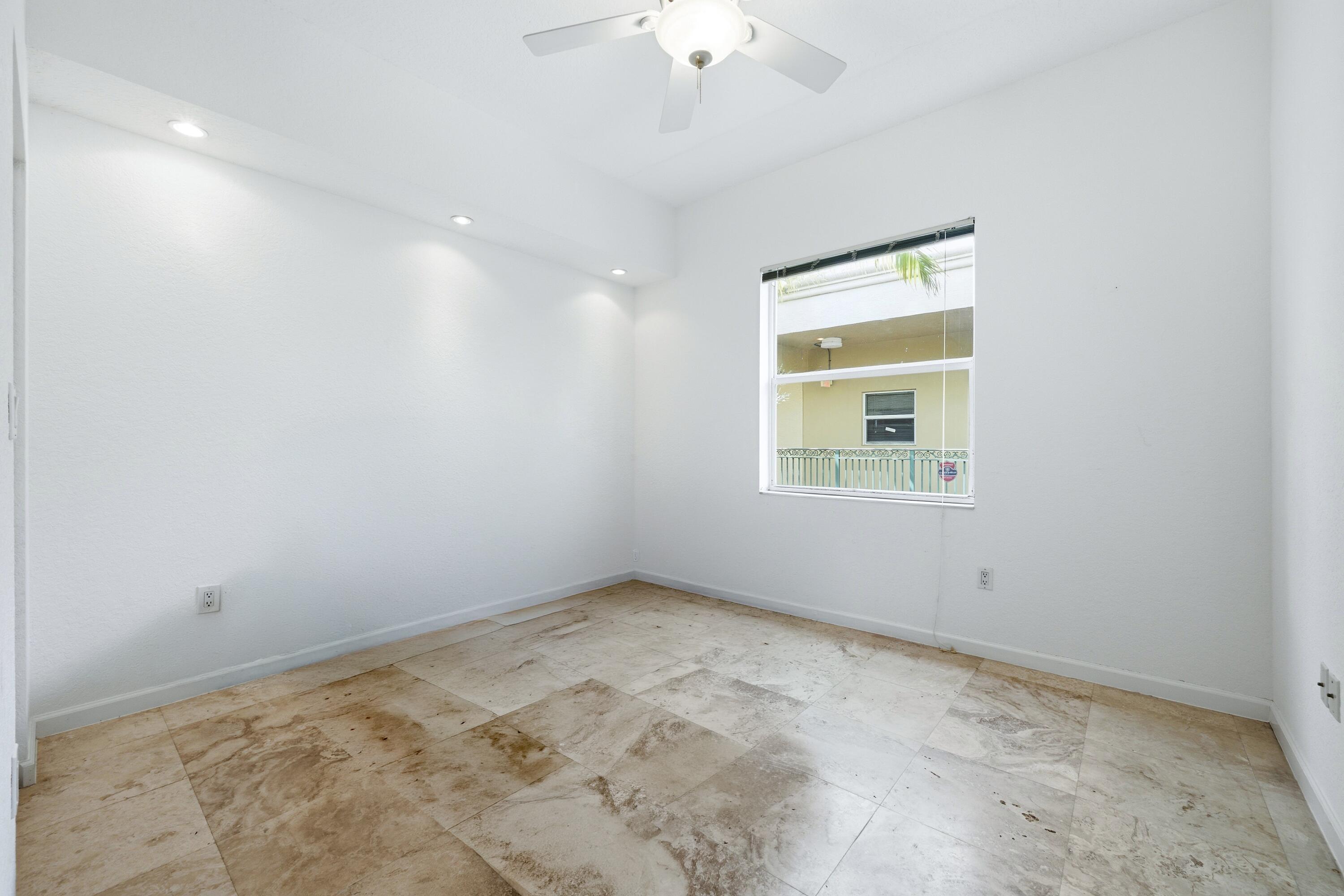 PARK PLACE CONDO - Residential Lease