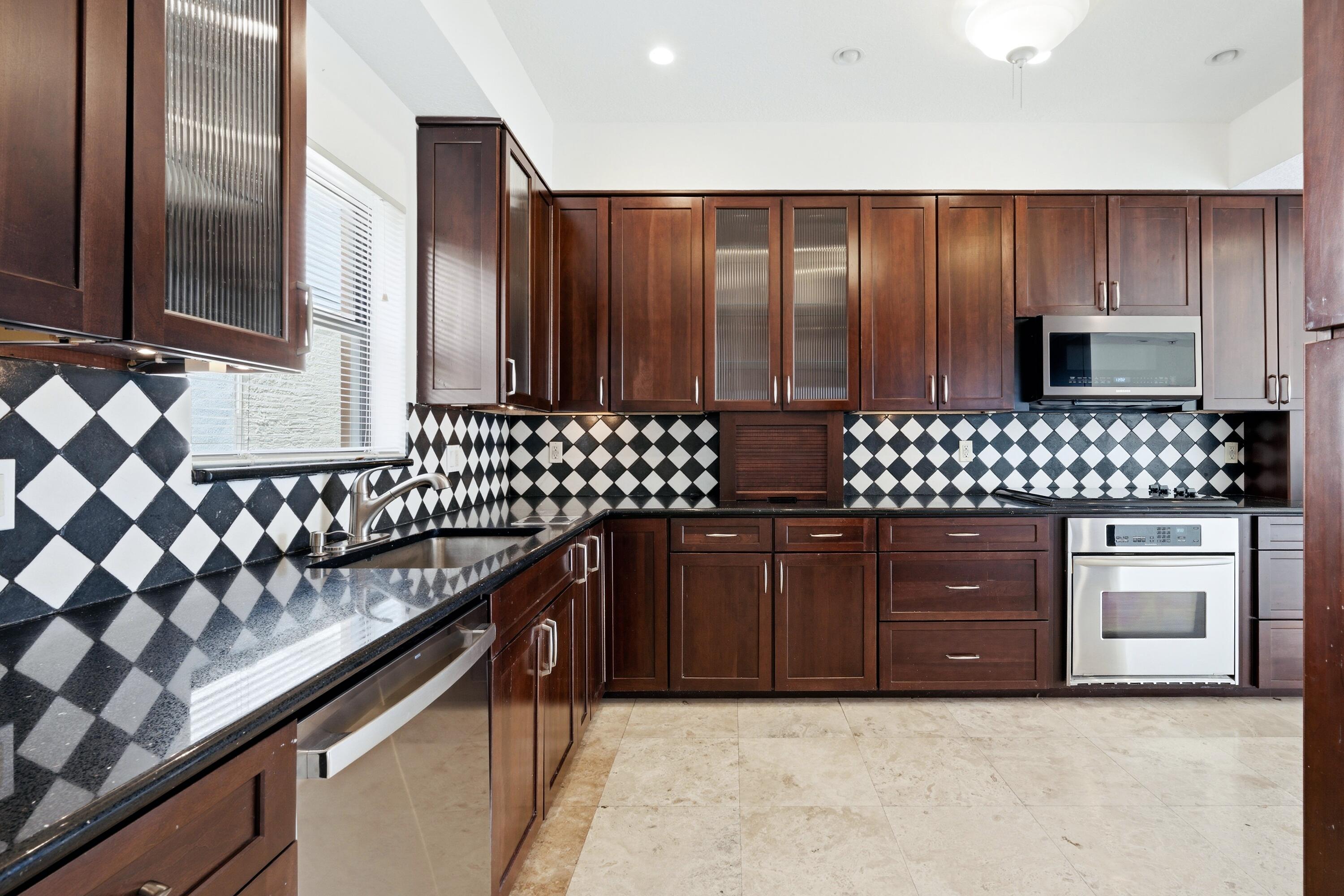 PARK PLACE CONDO - Residential Lease