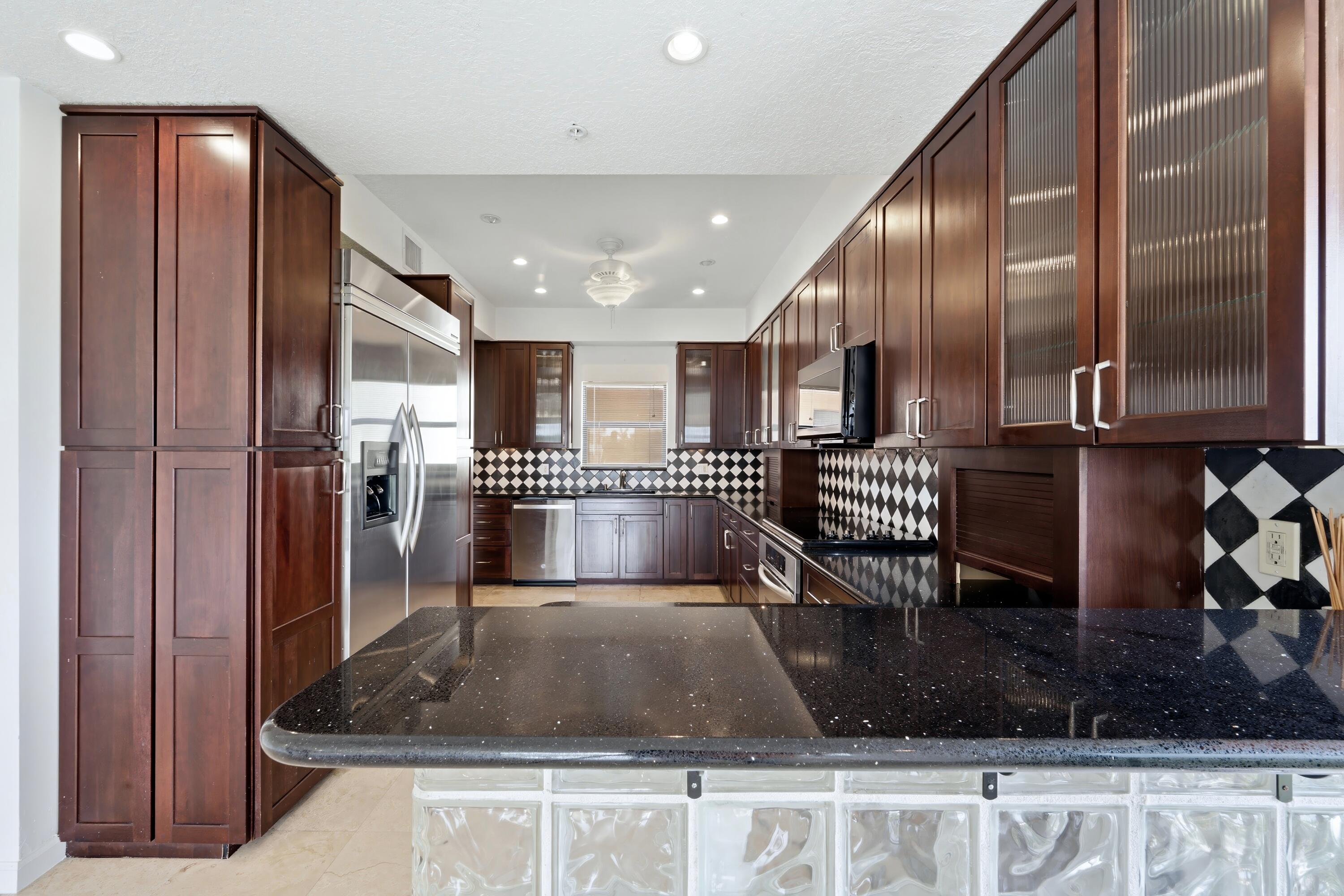 PARK PLACE CONDO - Residential Lease