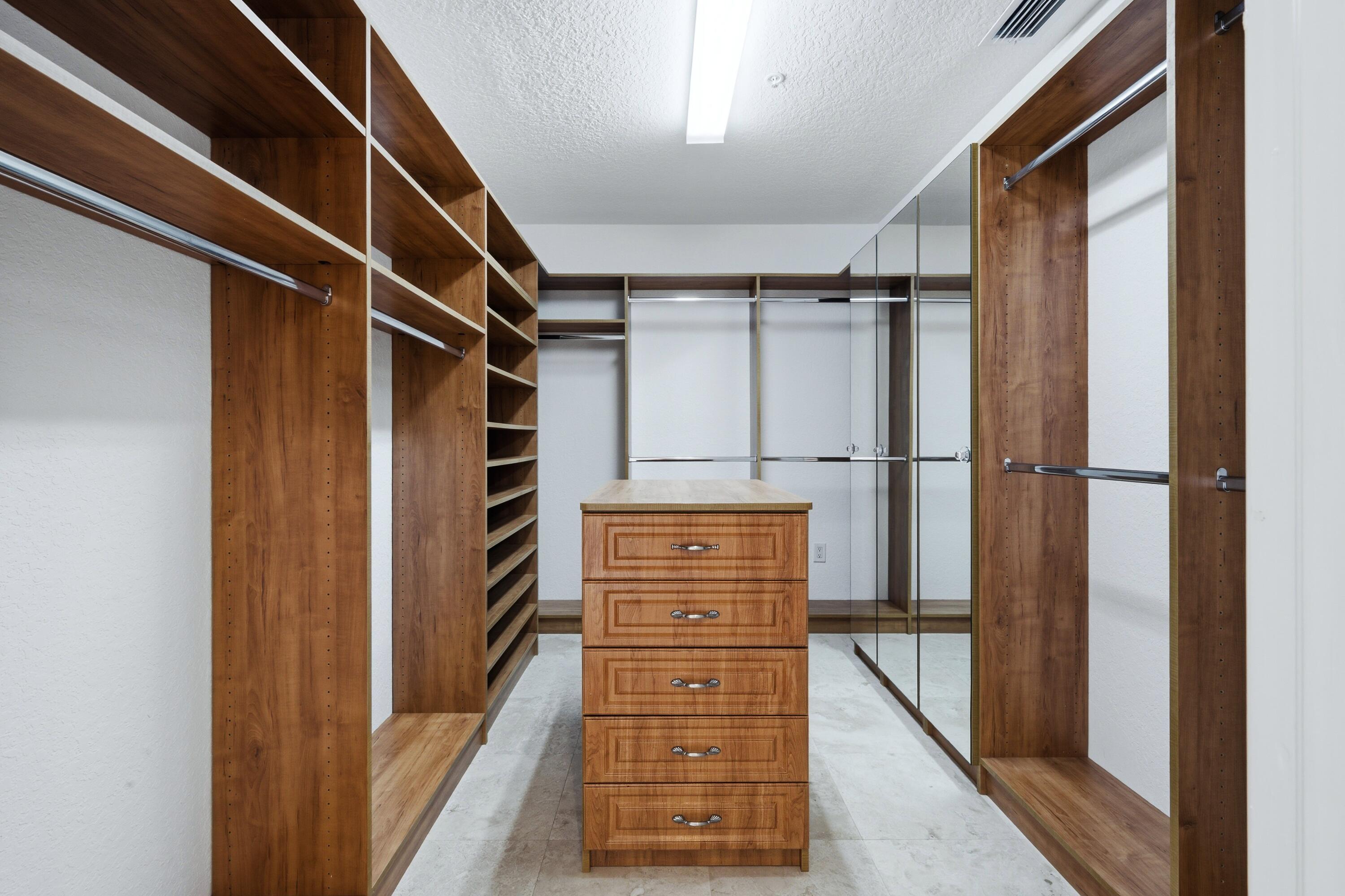PARK PLACE CONDO - Residential Lease