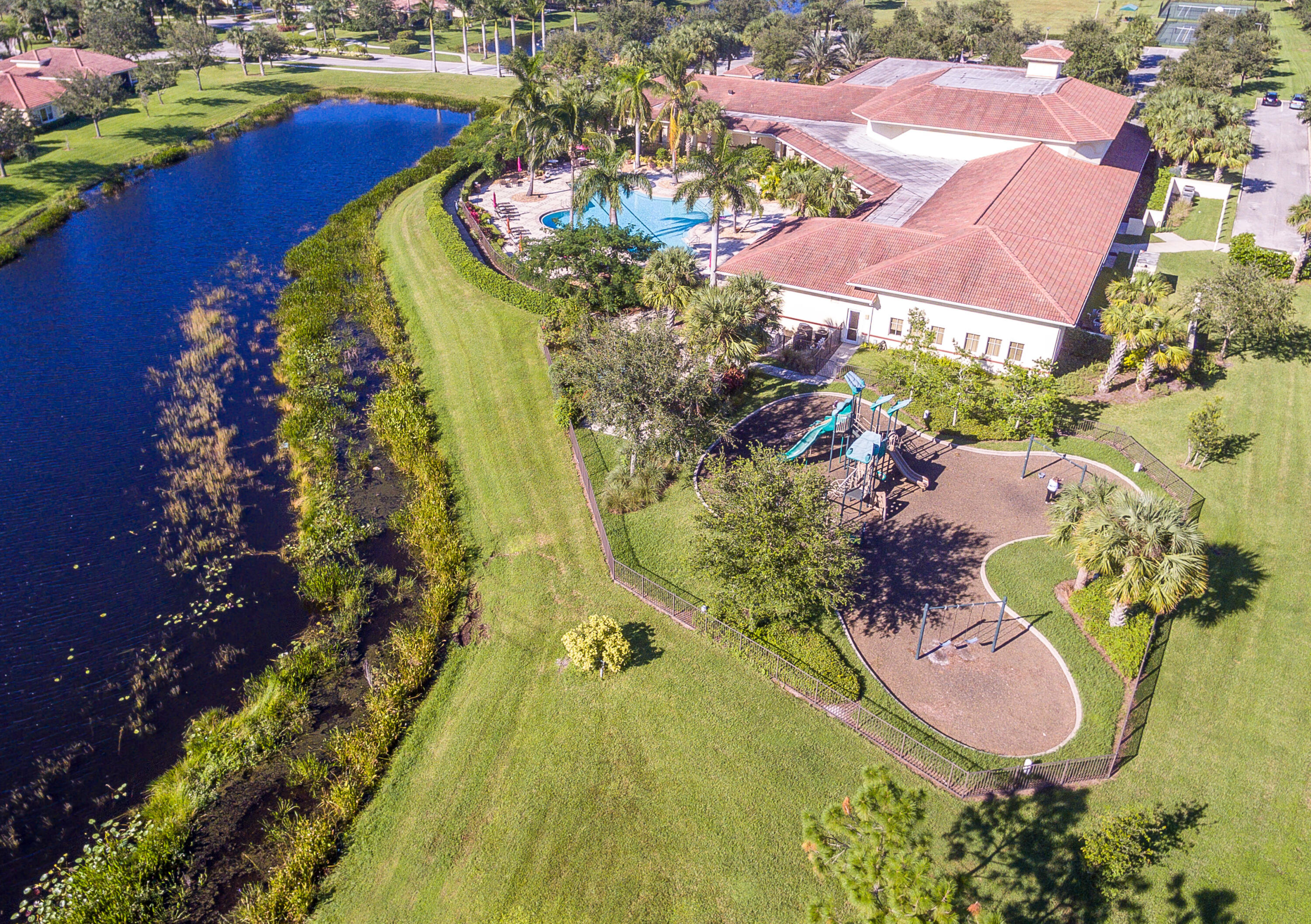 RESERVE CREEK - Residential