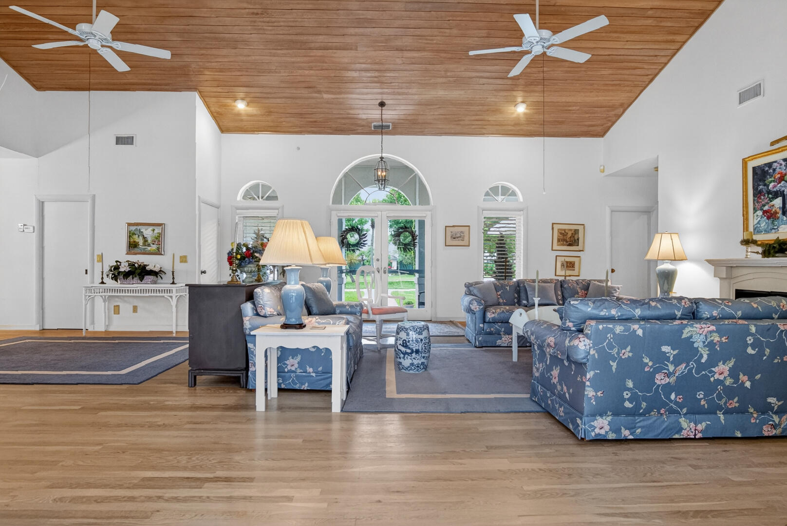 RESERVE CREEK - Residential