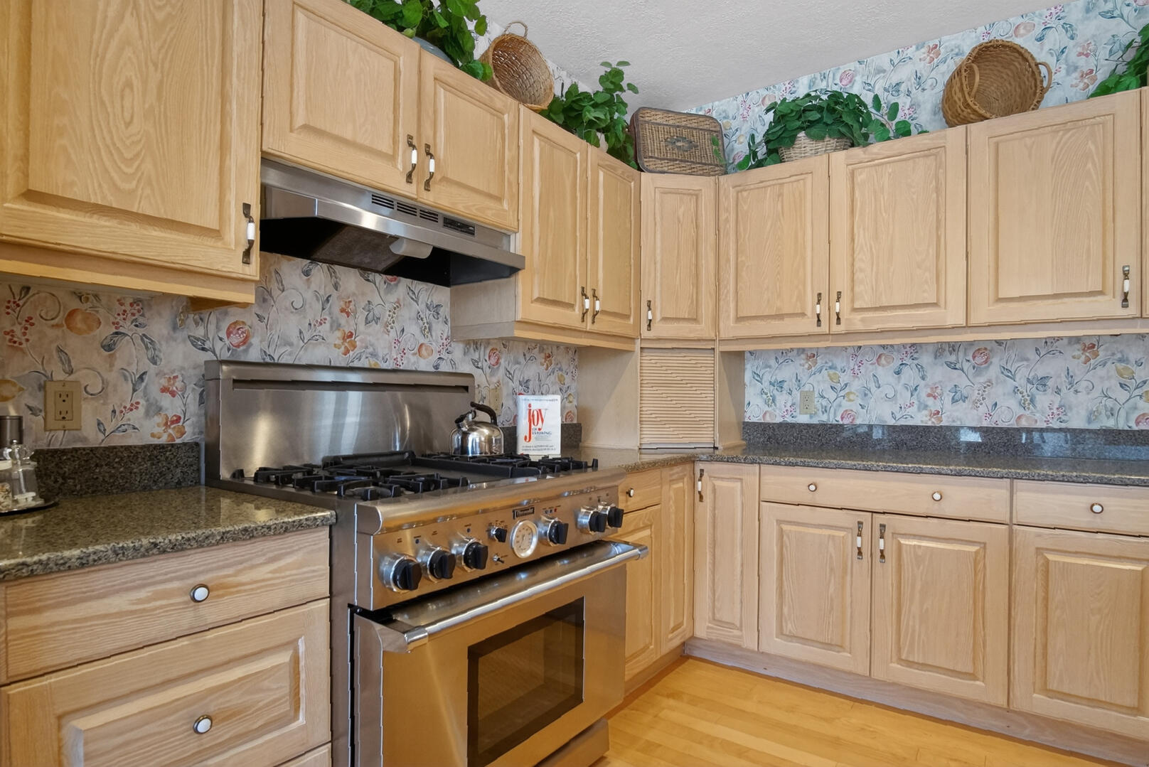 RESERVE CREEK - Residential