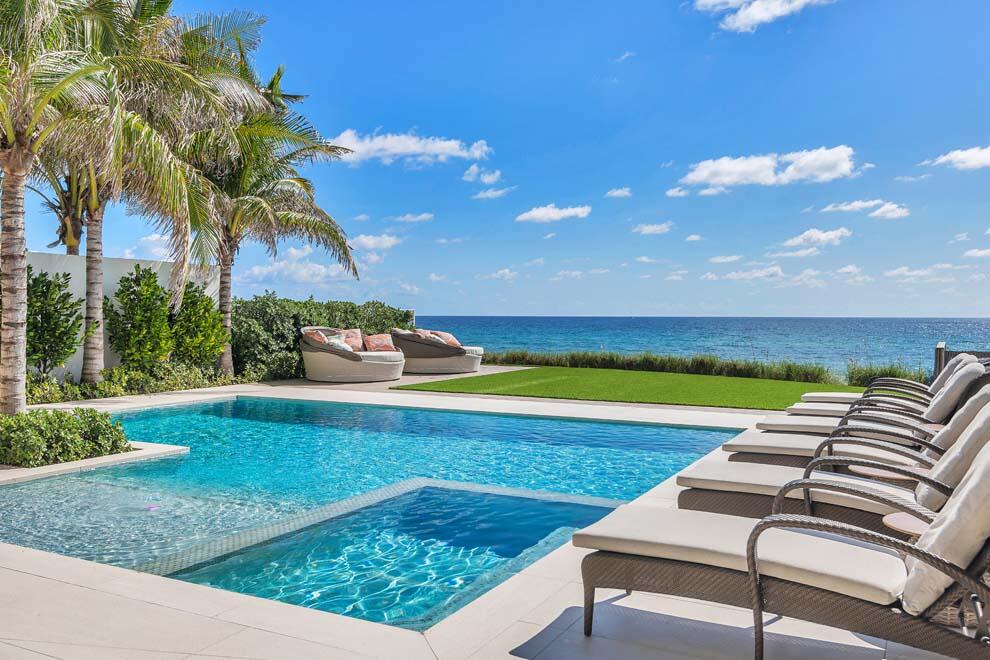 BOCA COVE VILLAS - Residential