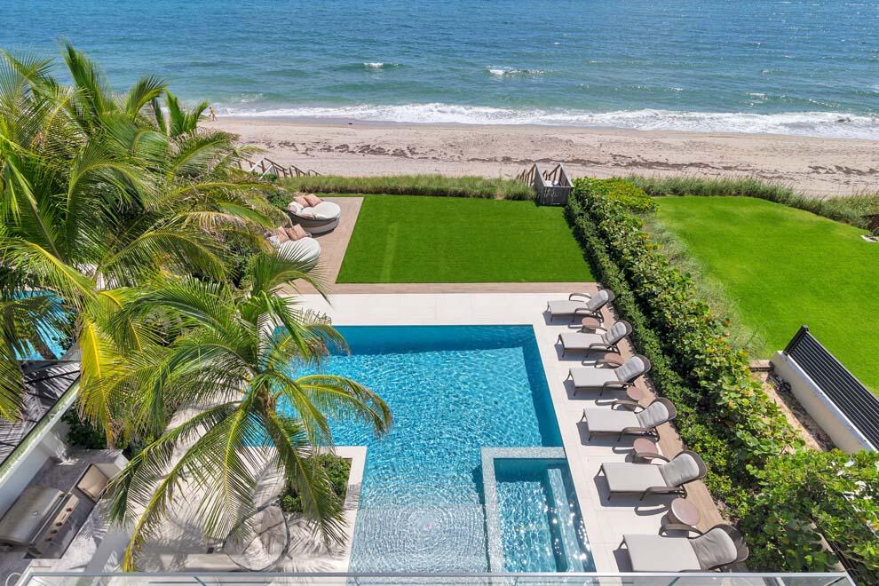 BOCA COVE VILLAS - Residential