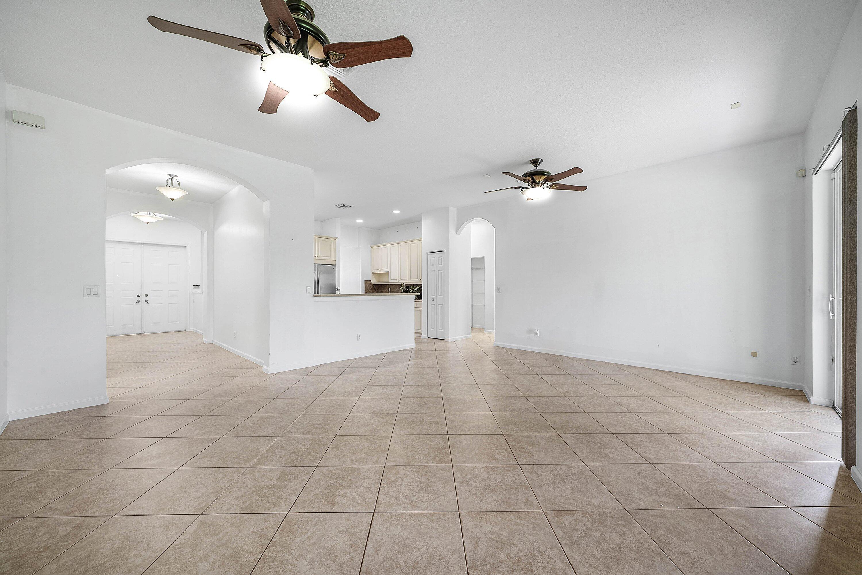 SAVANNAH ESTATES - Residential