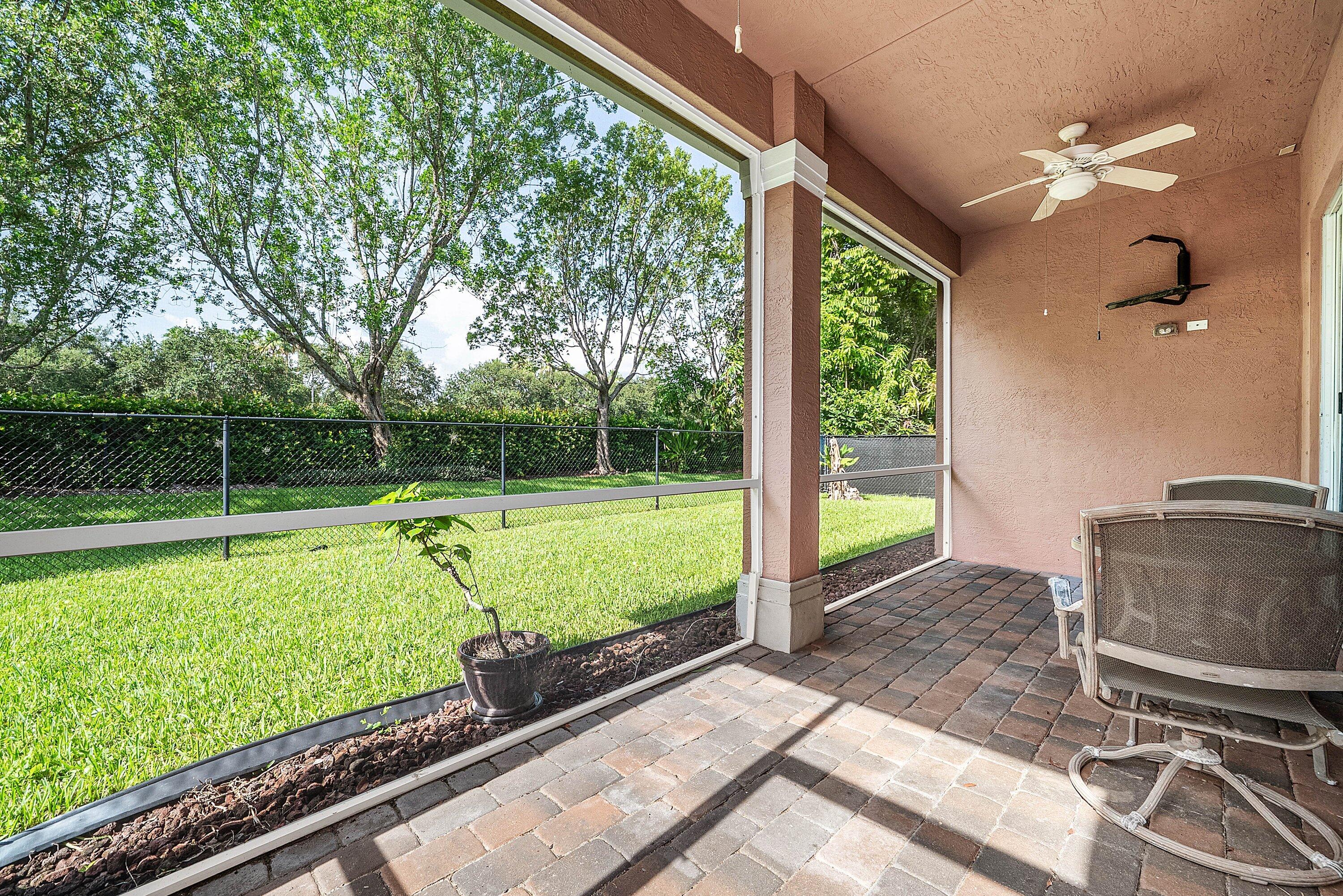 SAVANNAH ESTATES - Residential