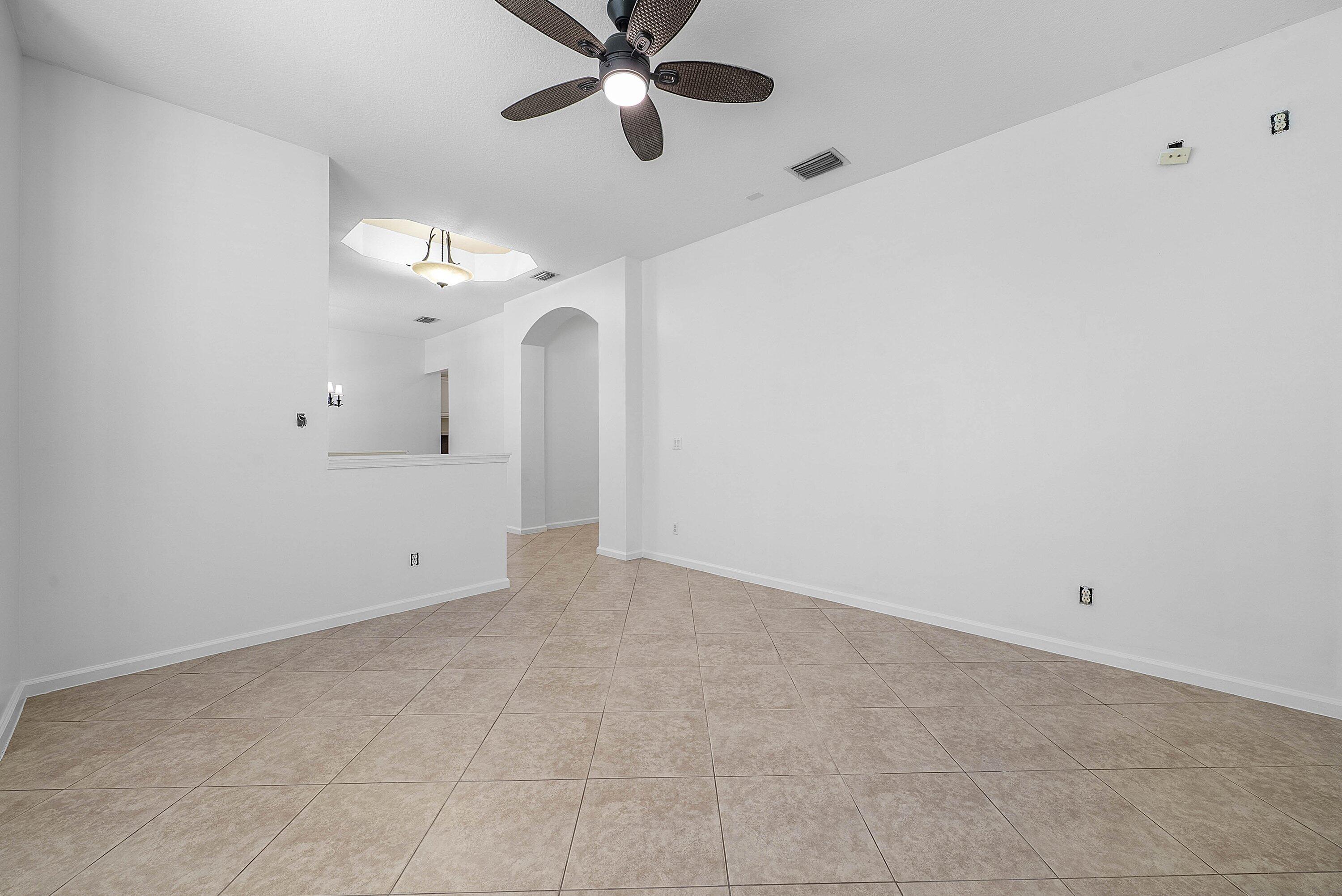 SAVANNAH ESTATES - Residential