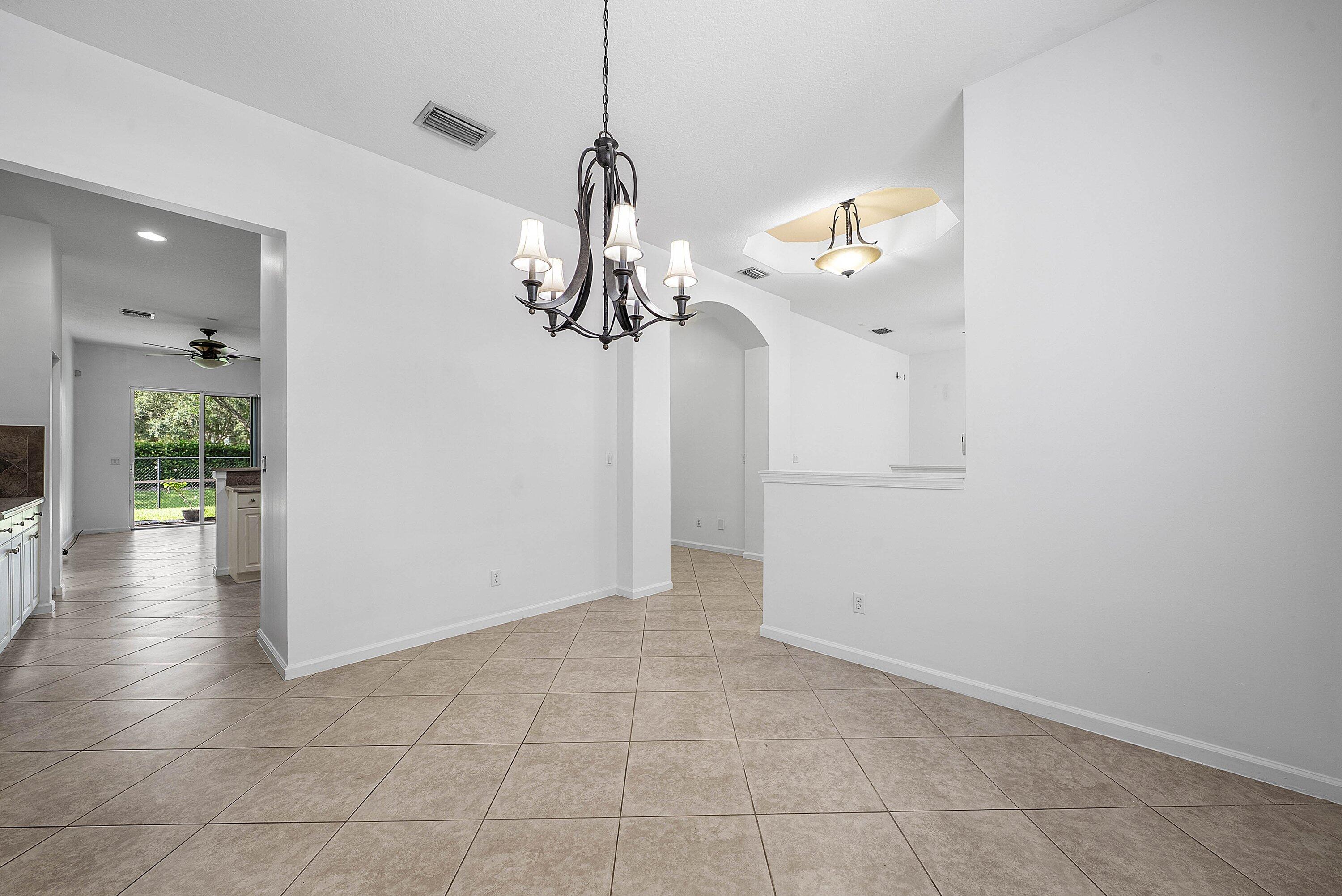 SAVANNAH ESTATES - Residential
