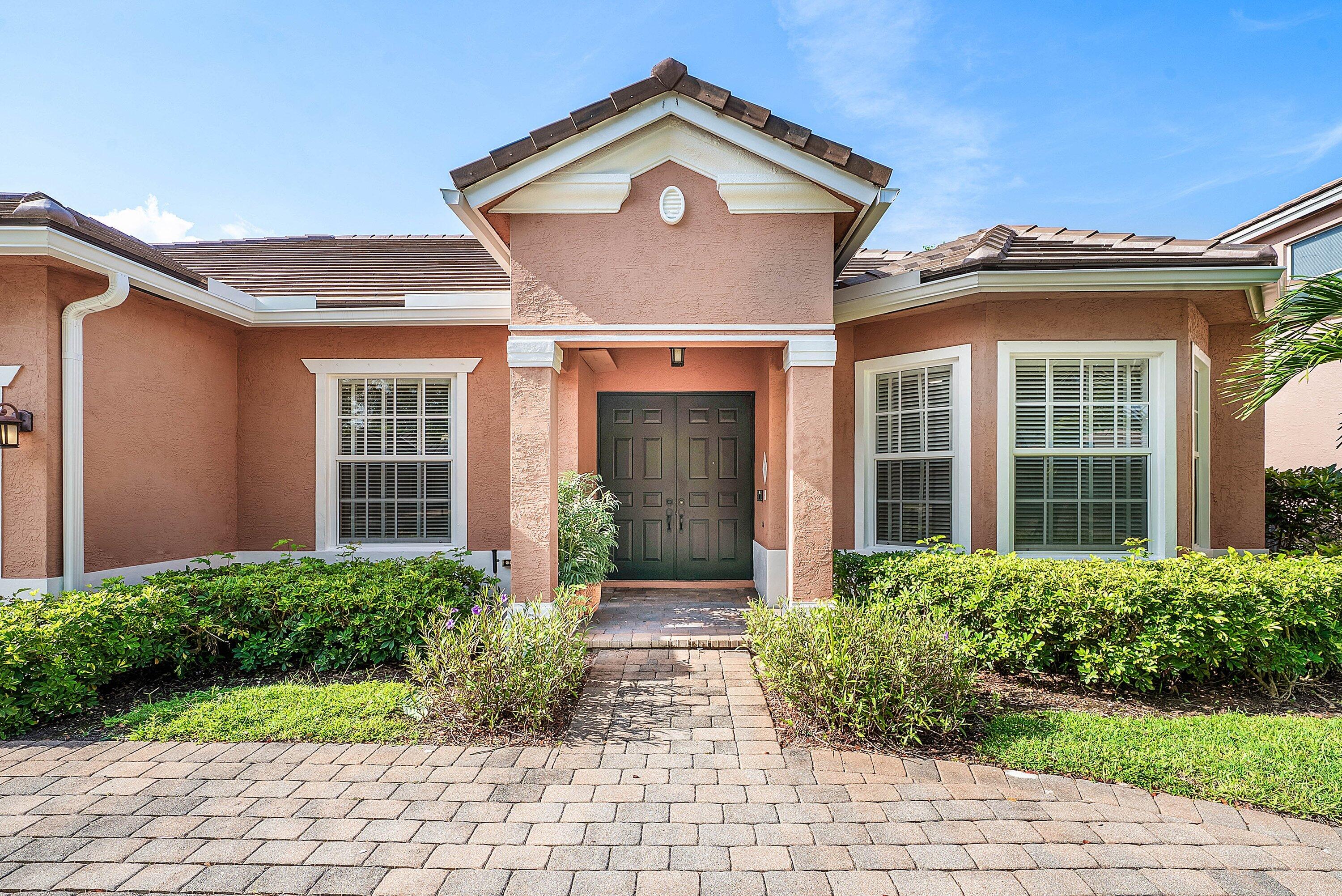 SAVANNAH ESTATES - Residential