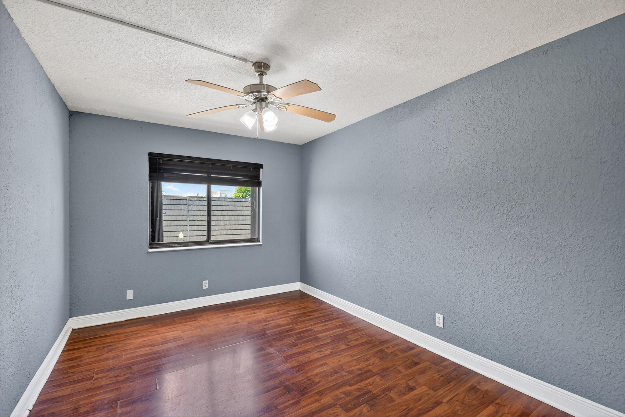 WOODLANDS OF PALM SPRINGS - Residential Lease
