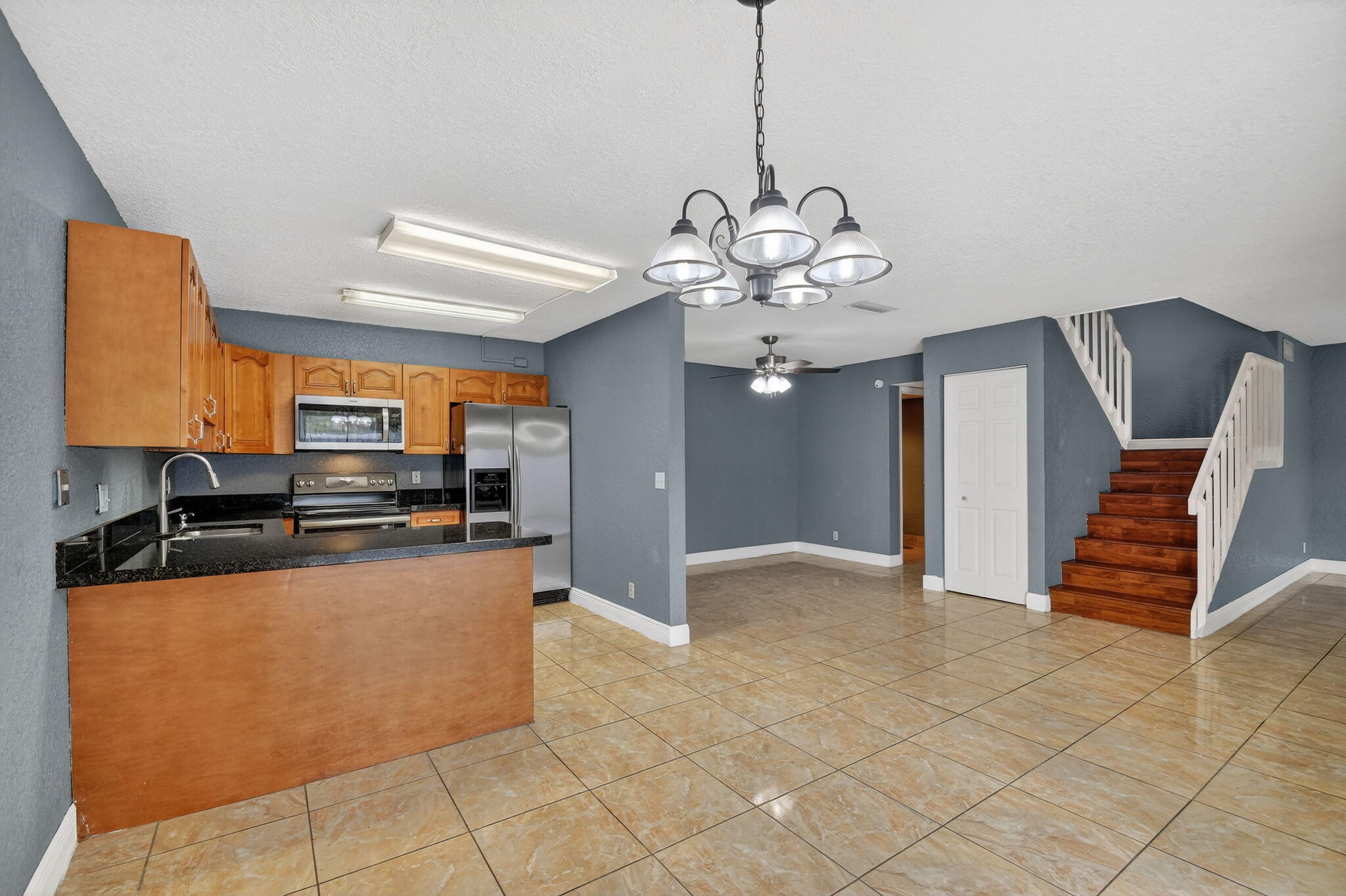 WOODLANDS OF PALM SPRINGS - Residential Lease